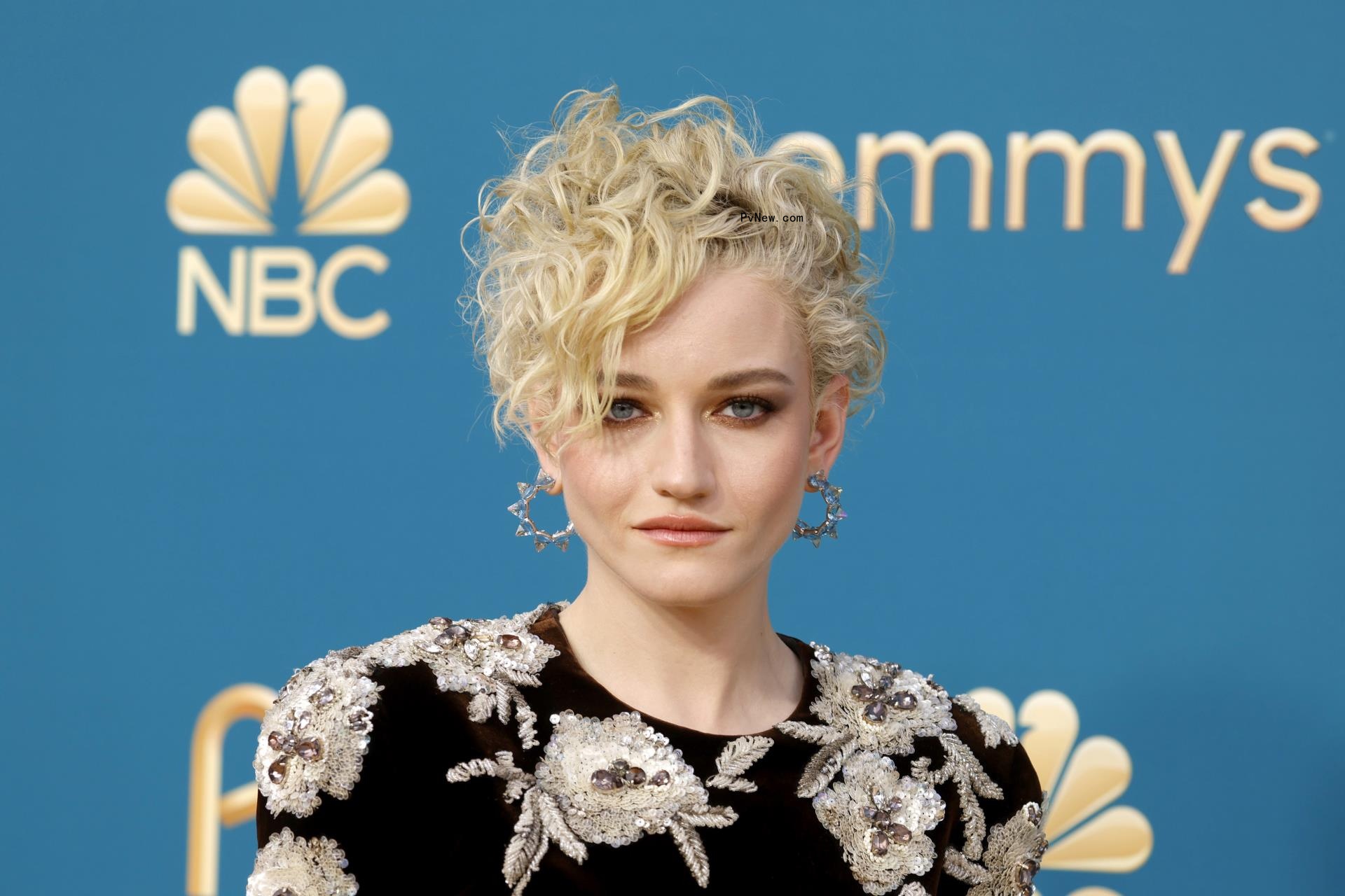 Julia Garner at the Emmys in 2022.
