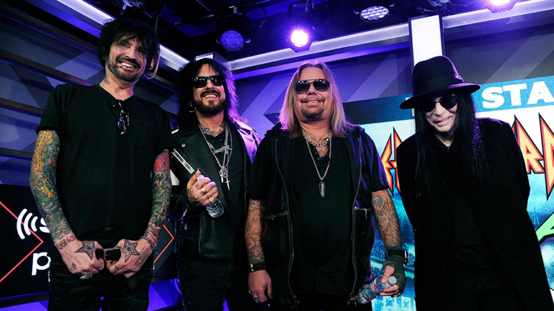 Motley Crue Guitarist Mick Mars to Retire From Touring