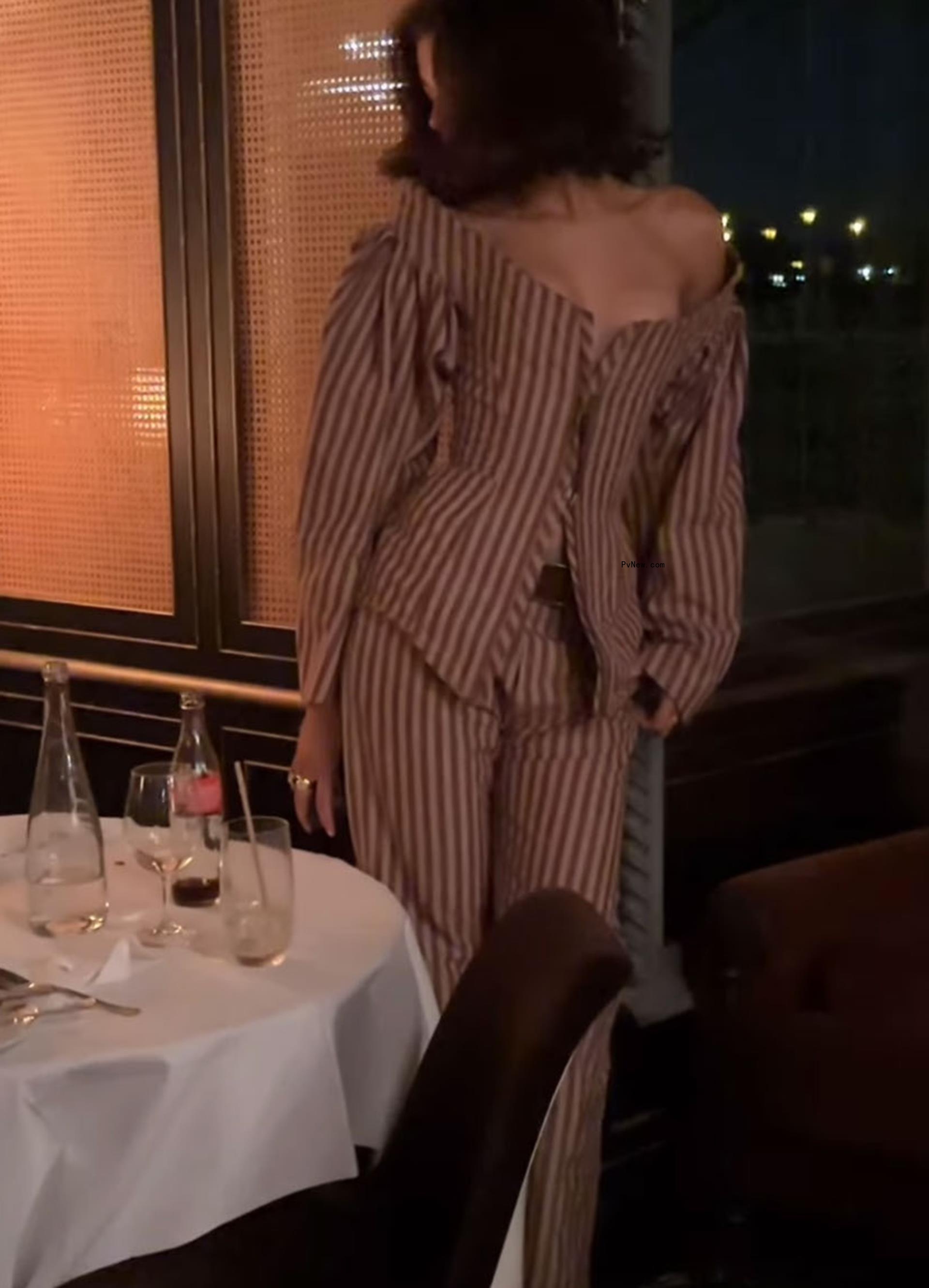 zendaya in striped outfit