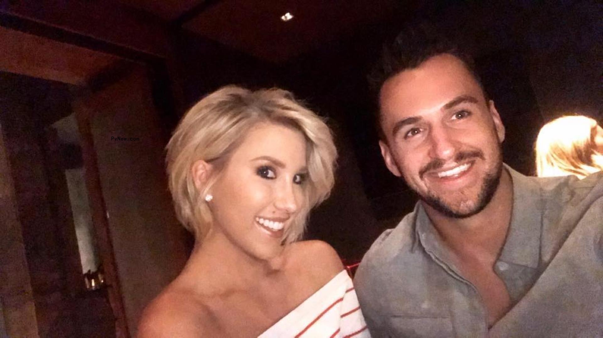 A selfie of Nic Kerdiles and Savannah Chrisley
