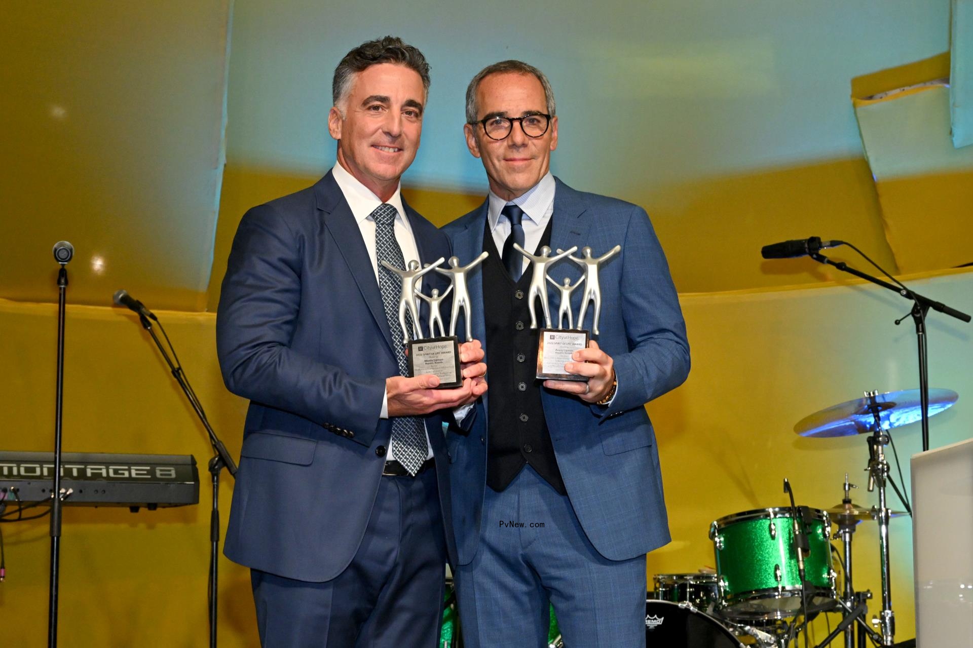 Republic Records Artists and Music Execs Pay Tribute to Brothers Mo<i></i>nte and Avery Lipman at City of Hope Spirit of Life Gala