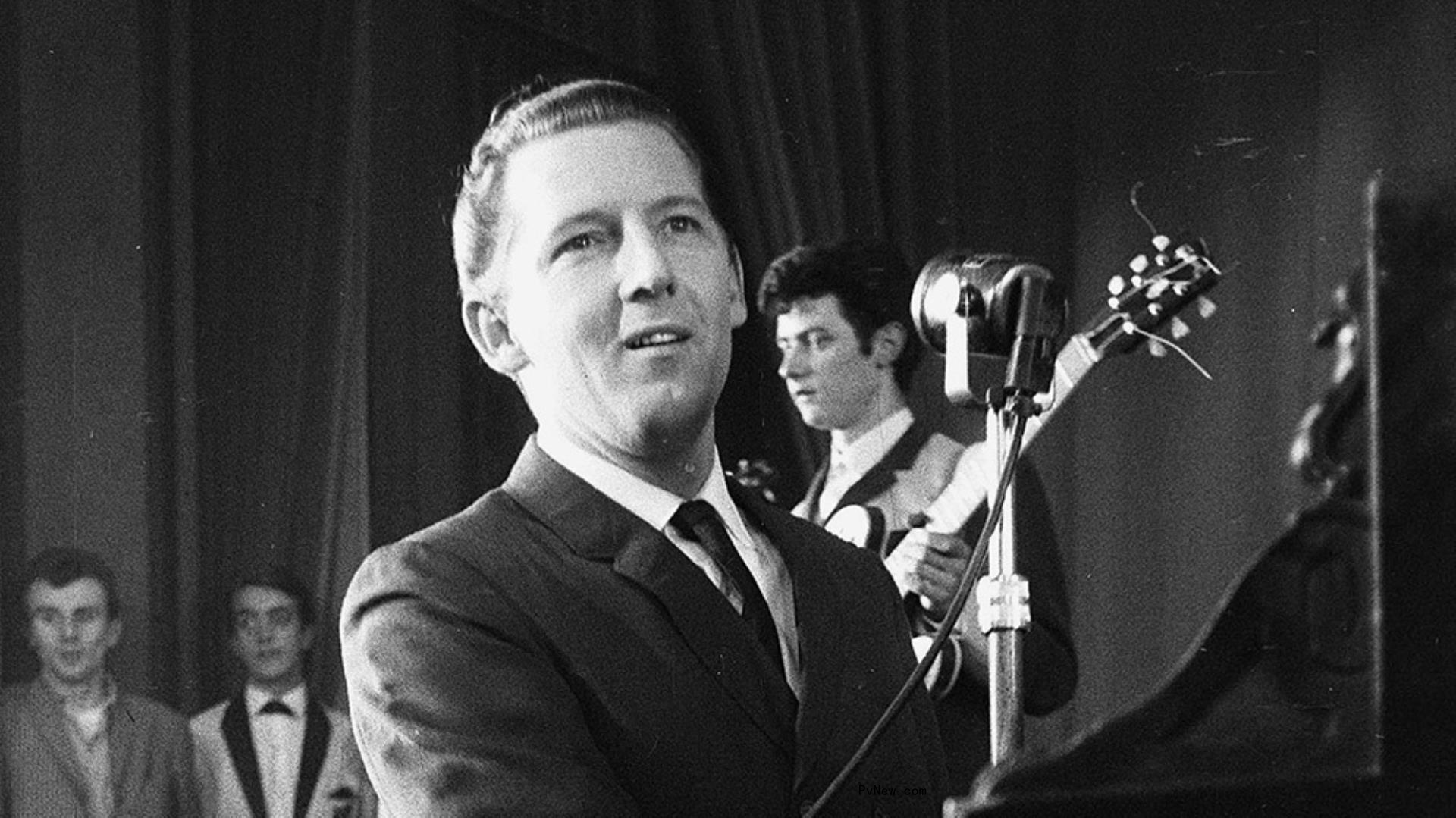 15 of Jerry Lee Lewis’ Greatest and Most ‘Breathless’ Musical Moments