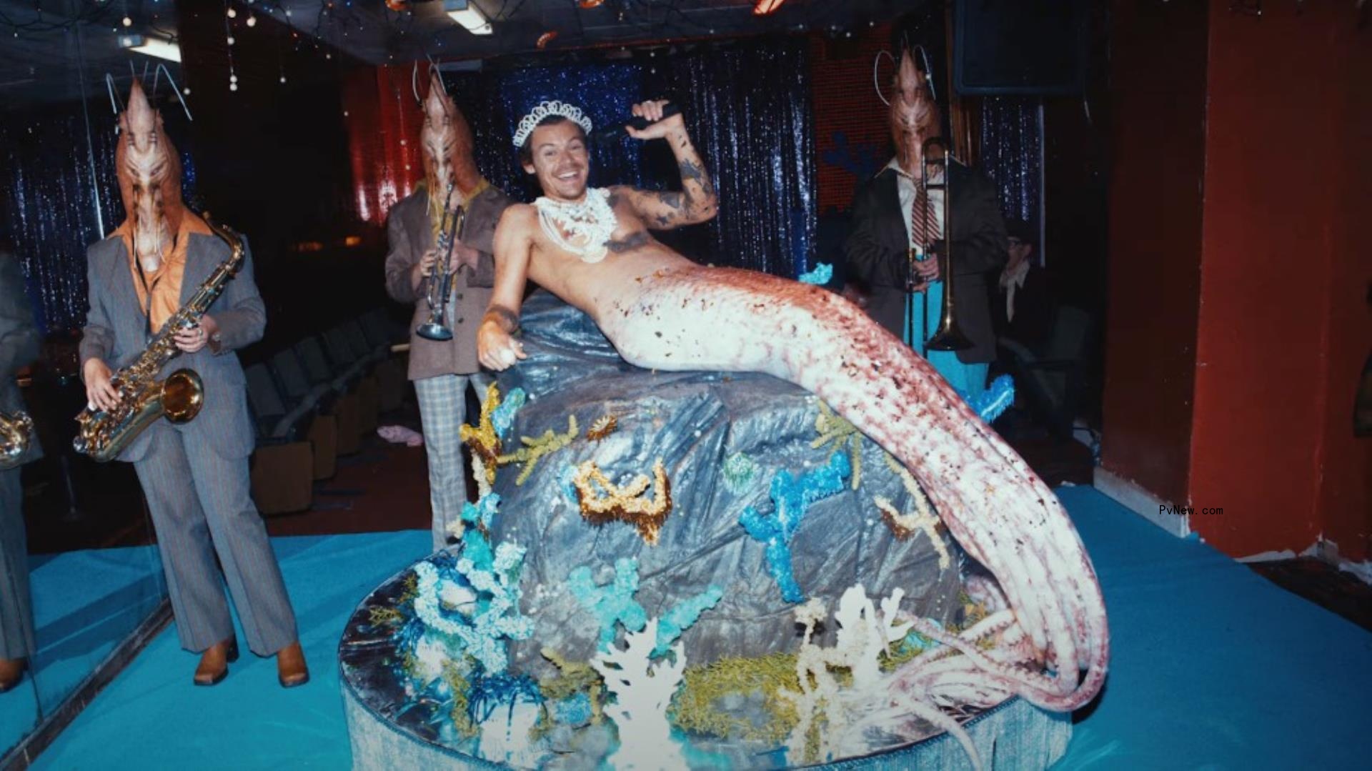 Harry Styles Is a Glitter-Covered Singing Squid-Man in ‘Music for a Sushi Restaurant’ Video