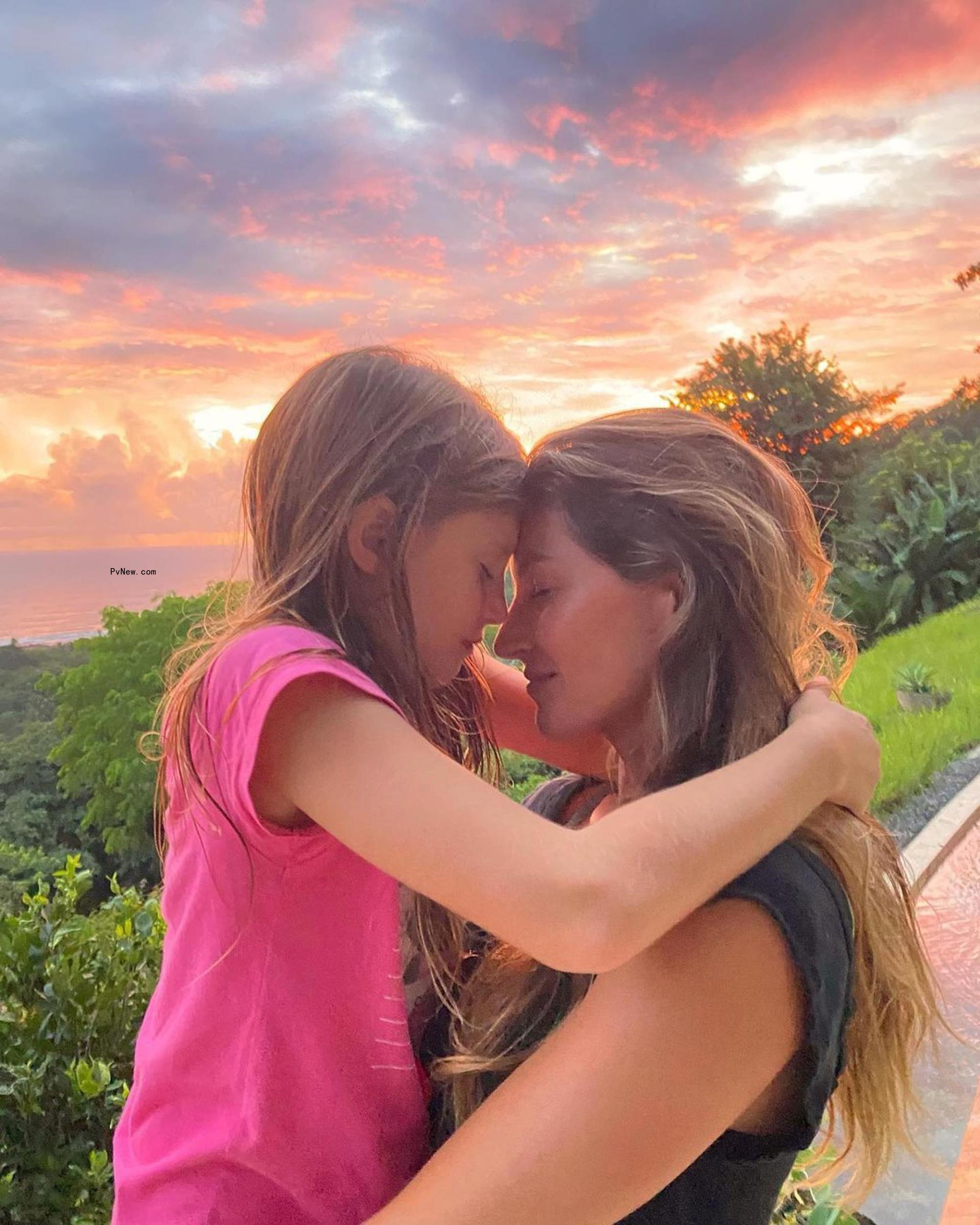 Gisele Bündchen and her daughter, Vivian