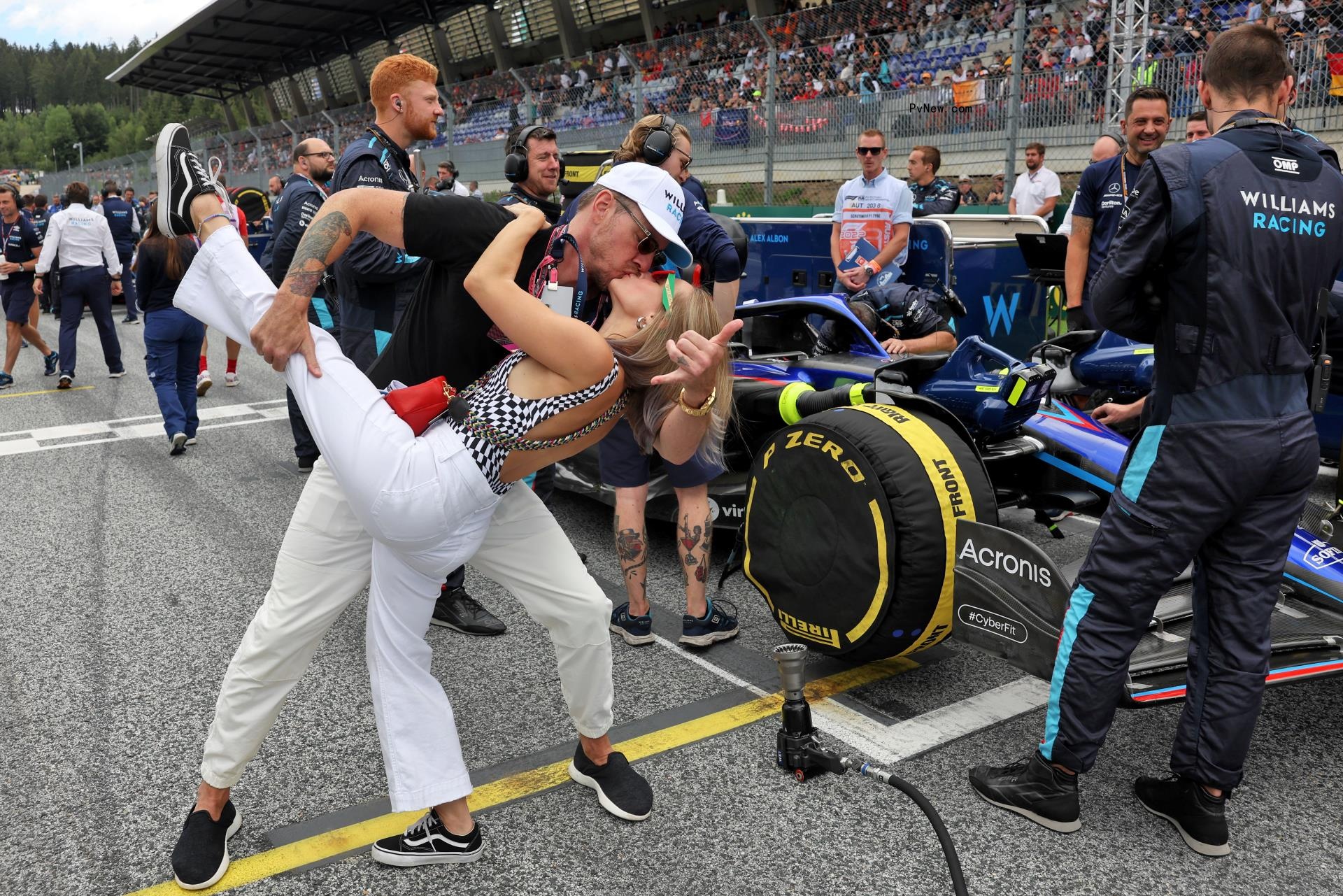 ESPN, Formula 1 Extend Track With New Rights Deal