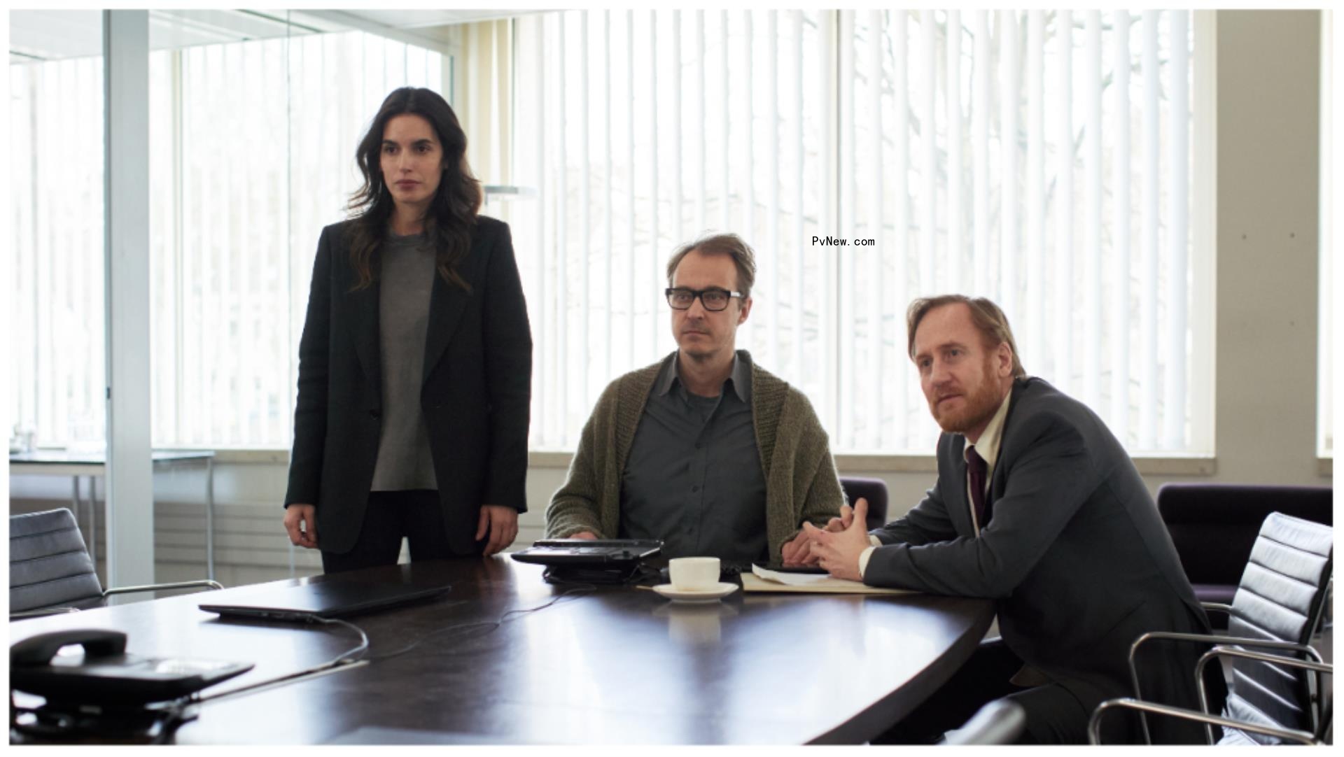 ‘Hostage’ Director Karen Fahlén, Star Jo<i></i>nas Karlsson on Subverting Gender Stereotypes in Swedish Thriller Series