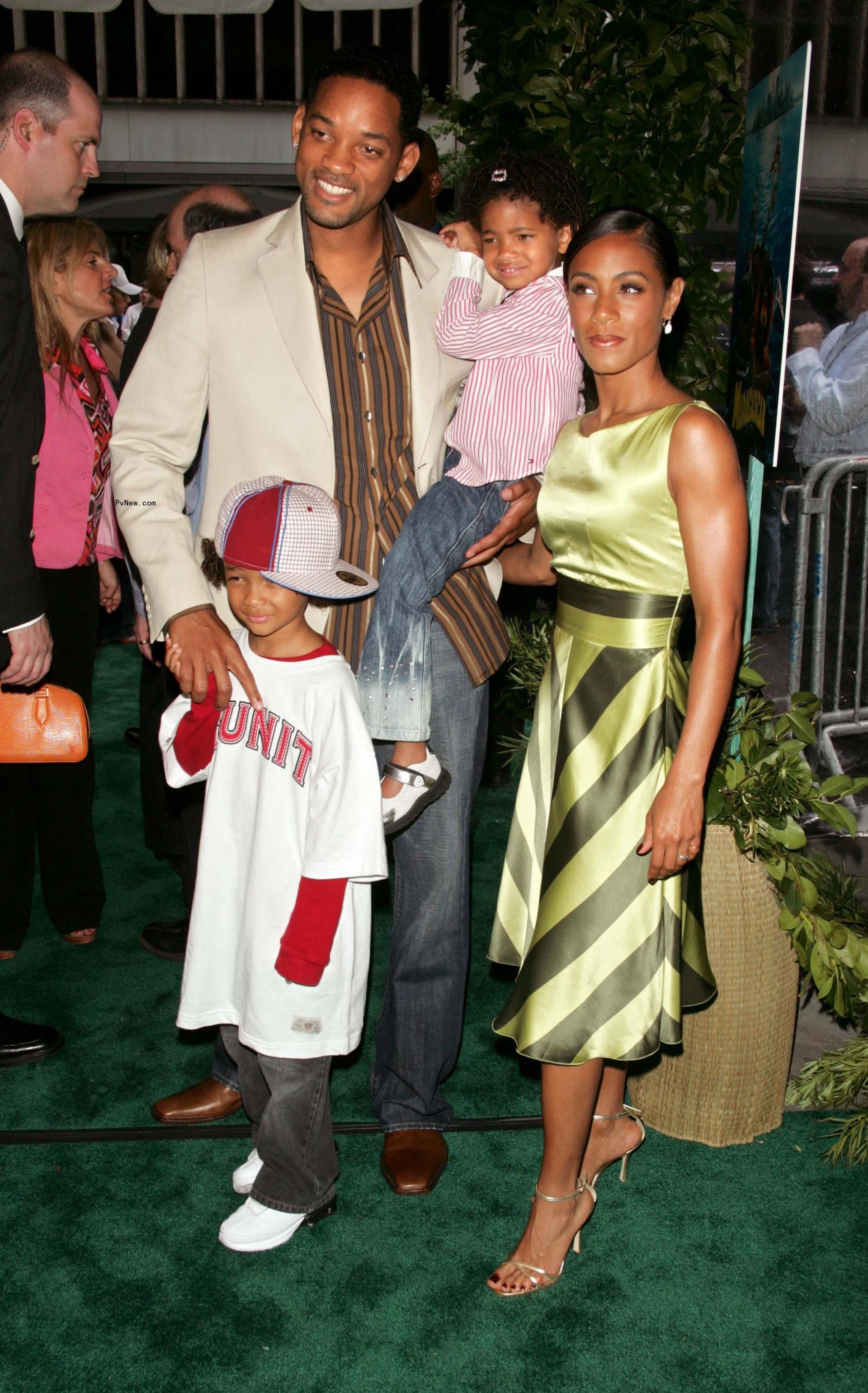 Will Smith and Jada Pinkett Smith with Willow and Jaden