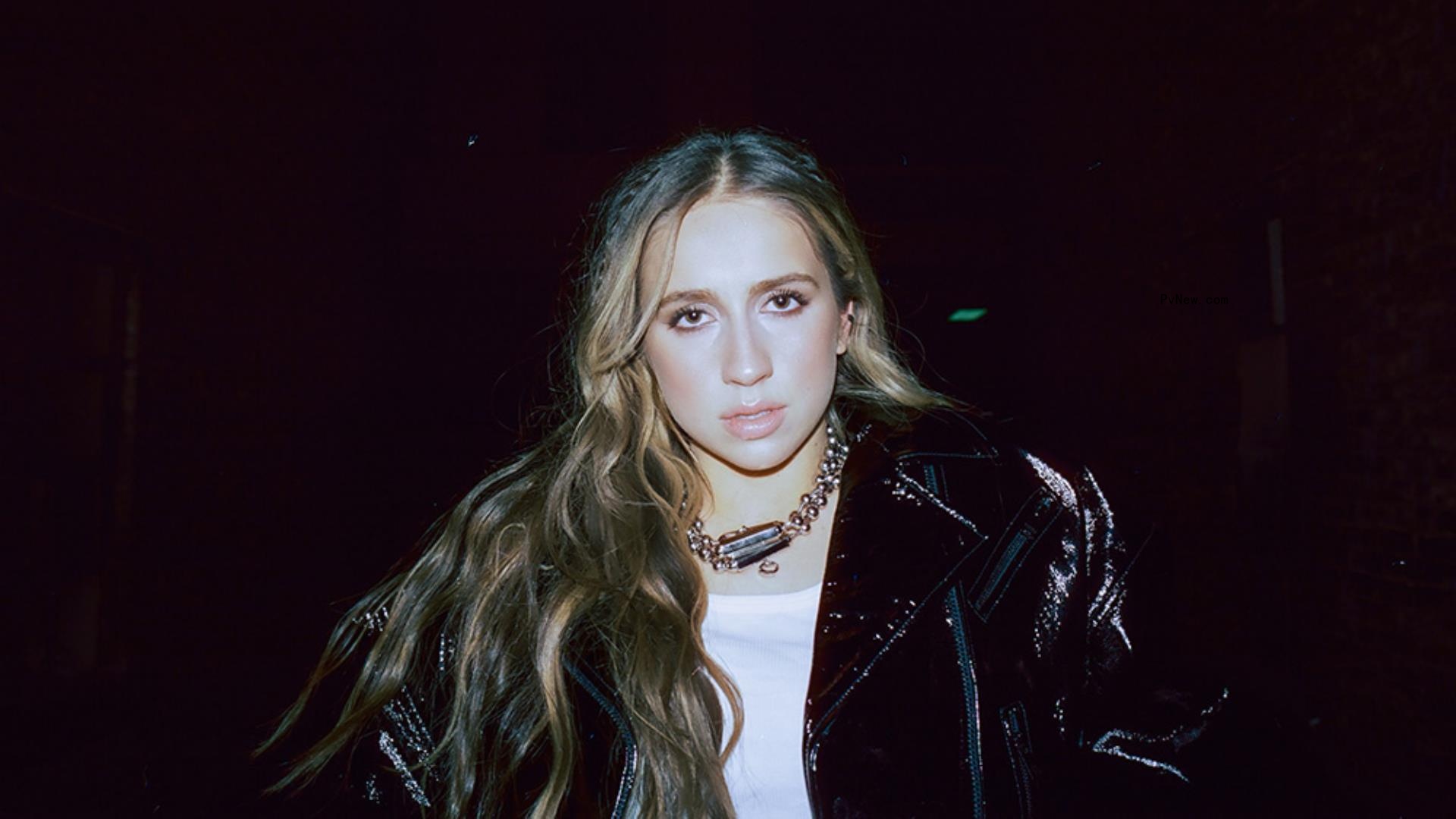 Tate McRae Talks Her New EP, Growing Up in the Social Media Age and Why She’s Nostalgic for the ’90s