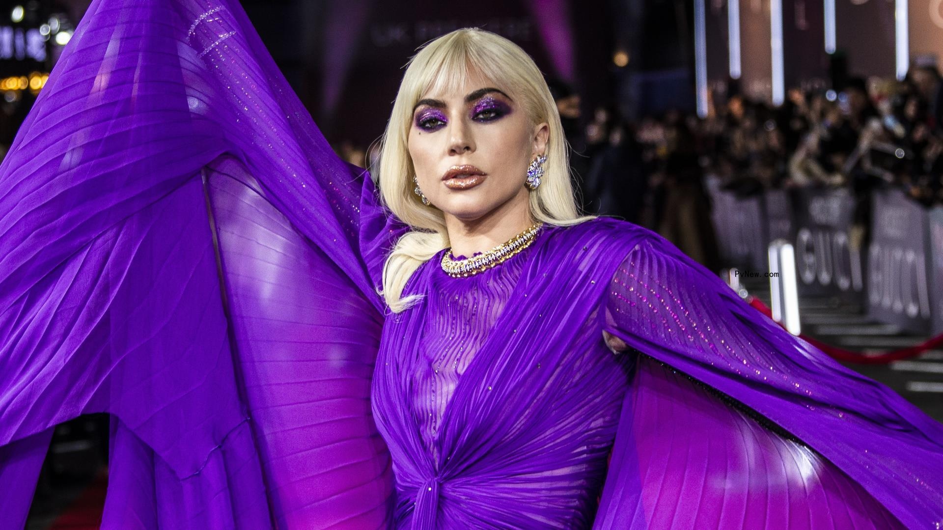 Lady Gaga Music Pack for Oculus Beat Saber VR Game Set in ‘Futuristic Cyberpunk’ Environment