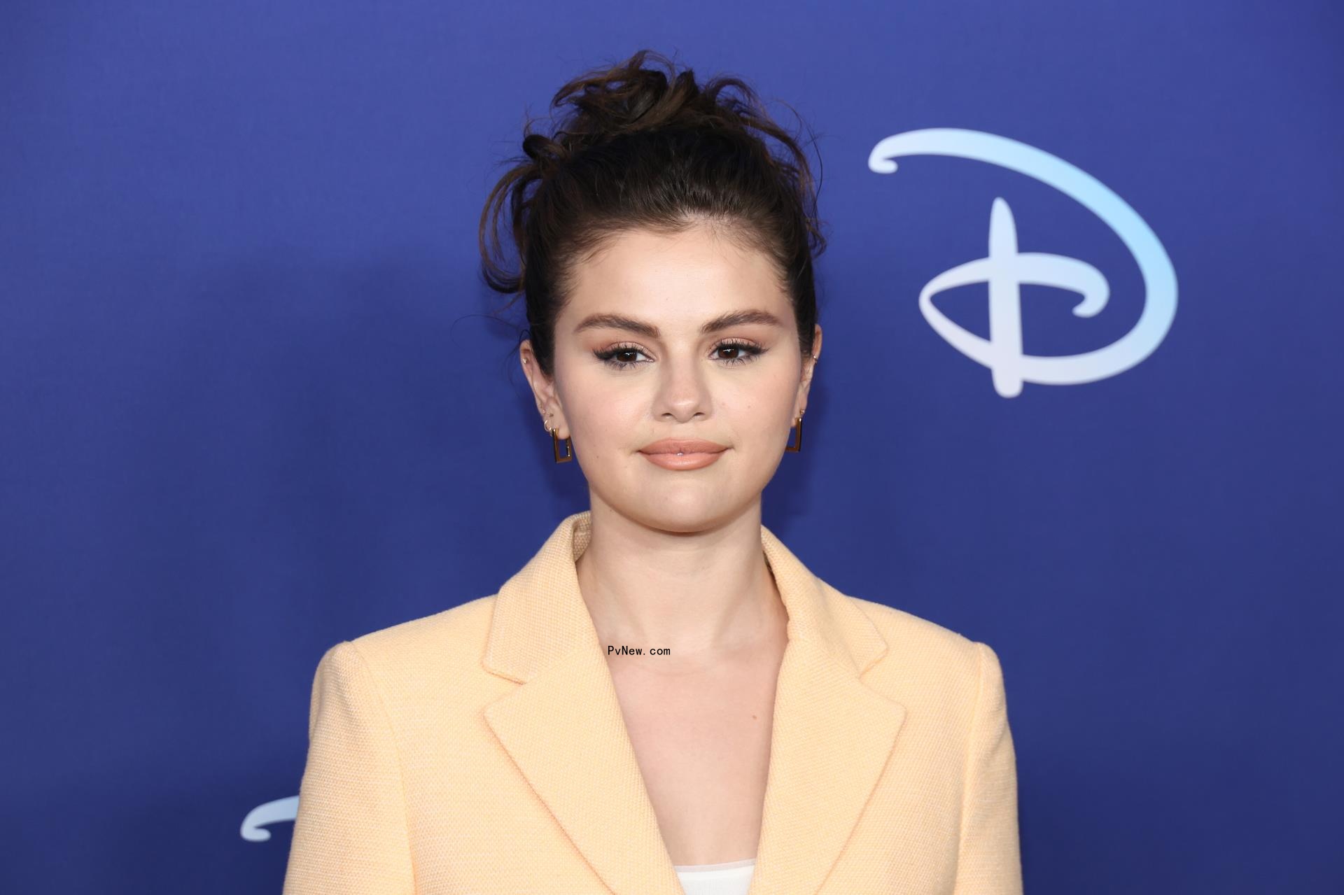 Selena Gomez Overcame Suicidal Thoughts, Intense Bipolar Drug Detox: ‘I Thought the World Would Be Better if I Wasn’t There’