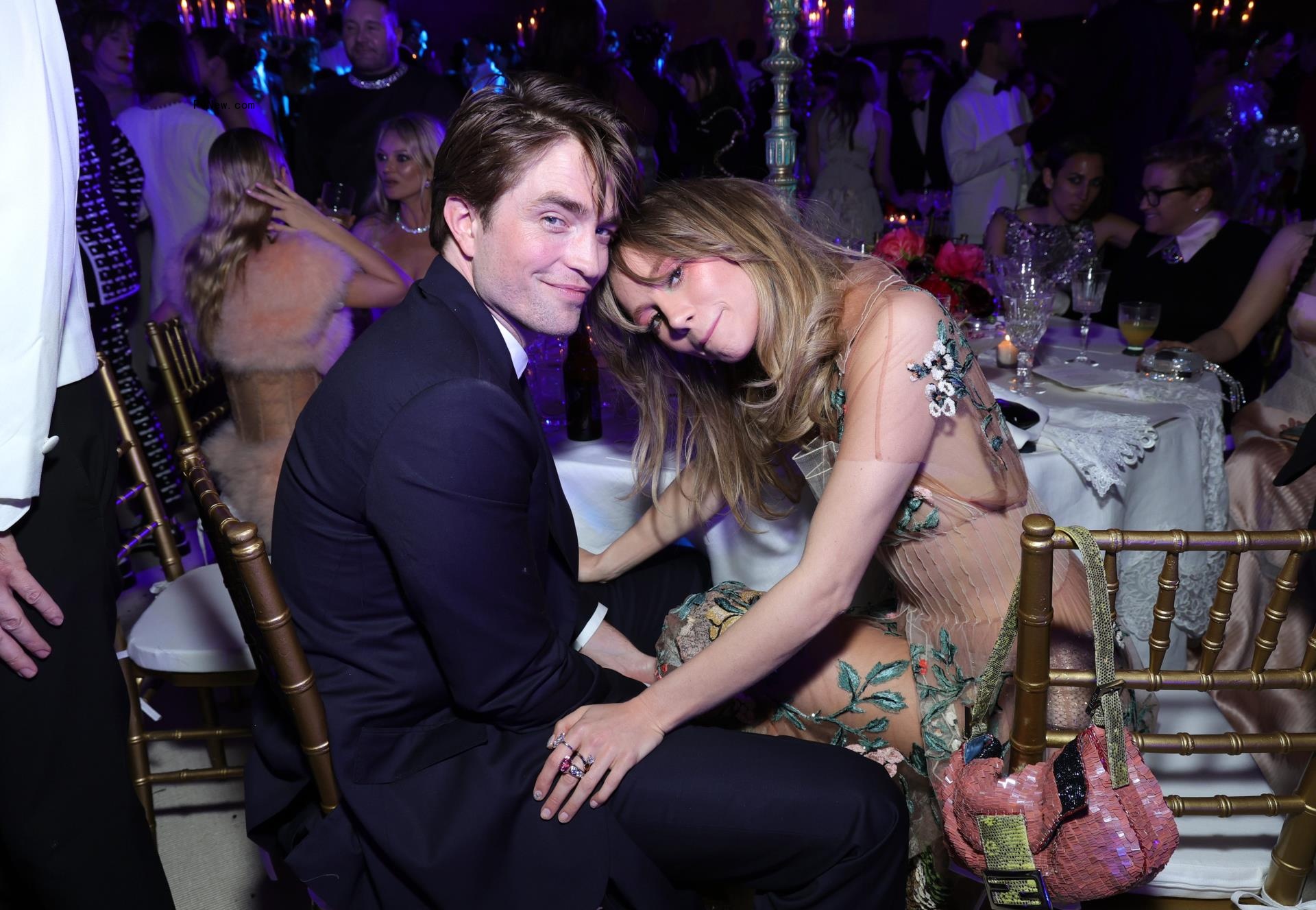 Robert Pattinson and Suki Waterhouse