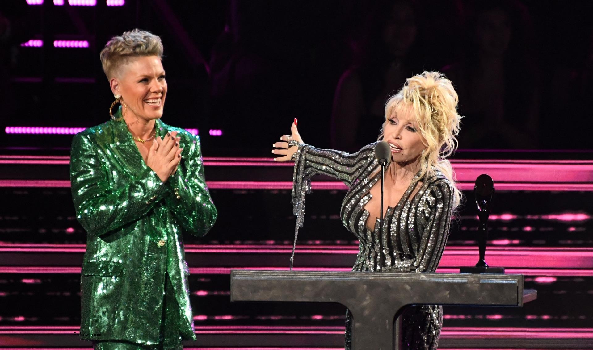 Dolly Parton Joined at Rock Hall Induction by Pink, Brandi Carlile, Simon Le Bon and Rob Halford, as L.A. Ceremony Becomes a Dolly-Fest