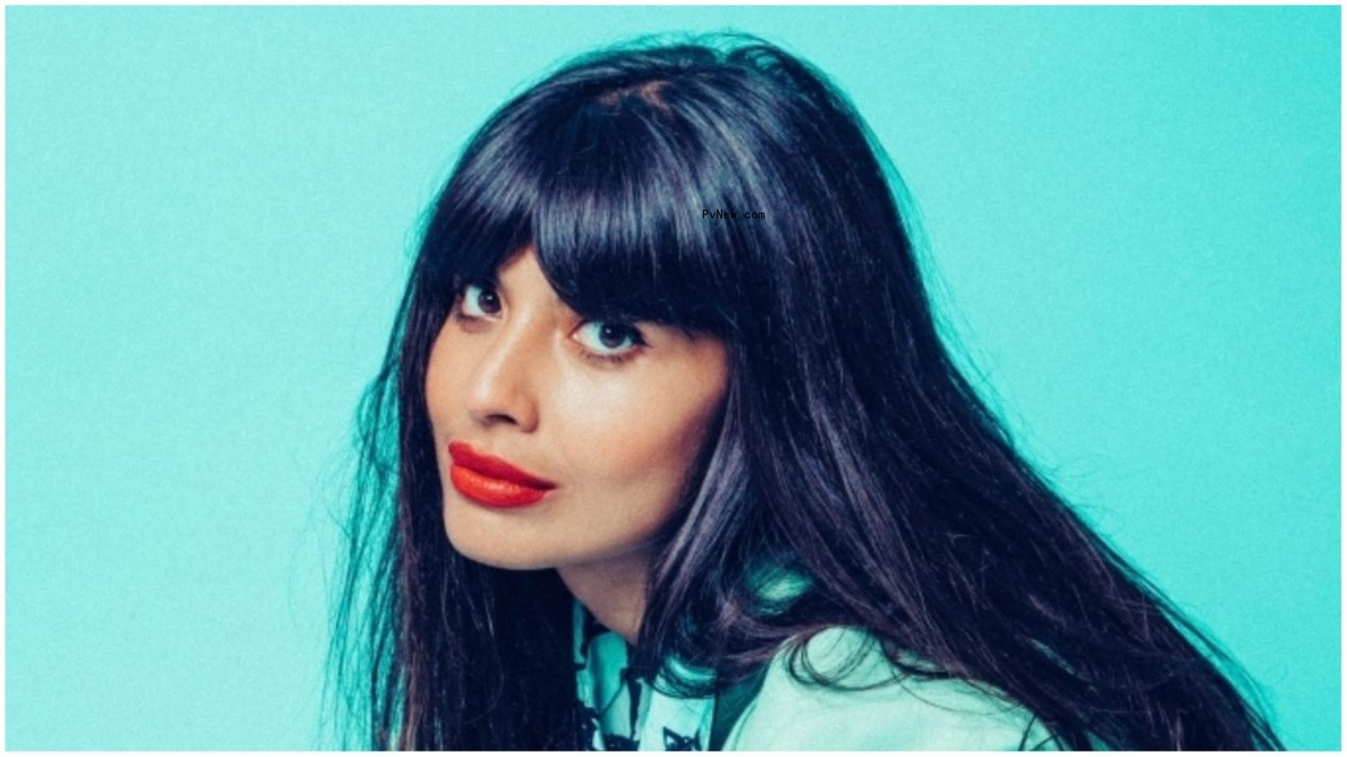 Jameela Jamil Talks ‘I Weigh’ Podcast and Surviving the ‘Ugliest Smears’ Against Her