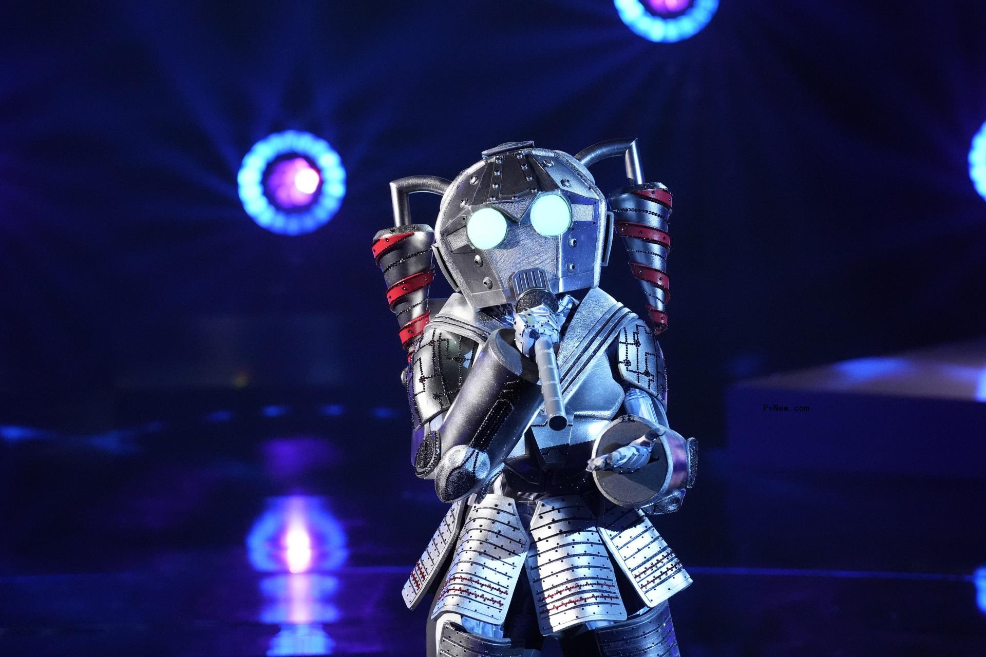 ‘The Masked Singer’ Reveals Identities of Robo Girl and the Beetle: Here’s Who They Are