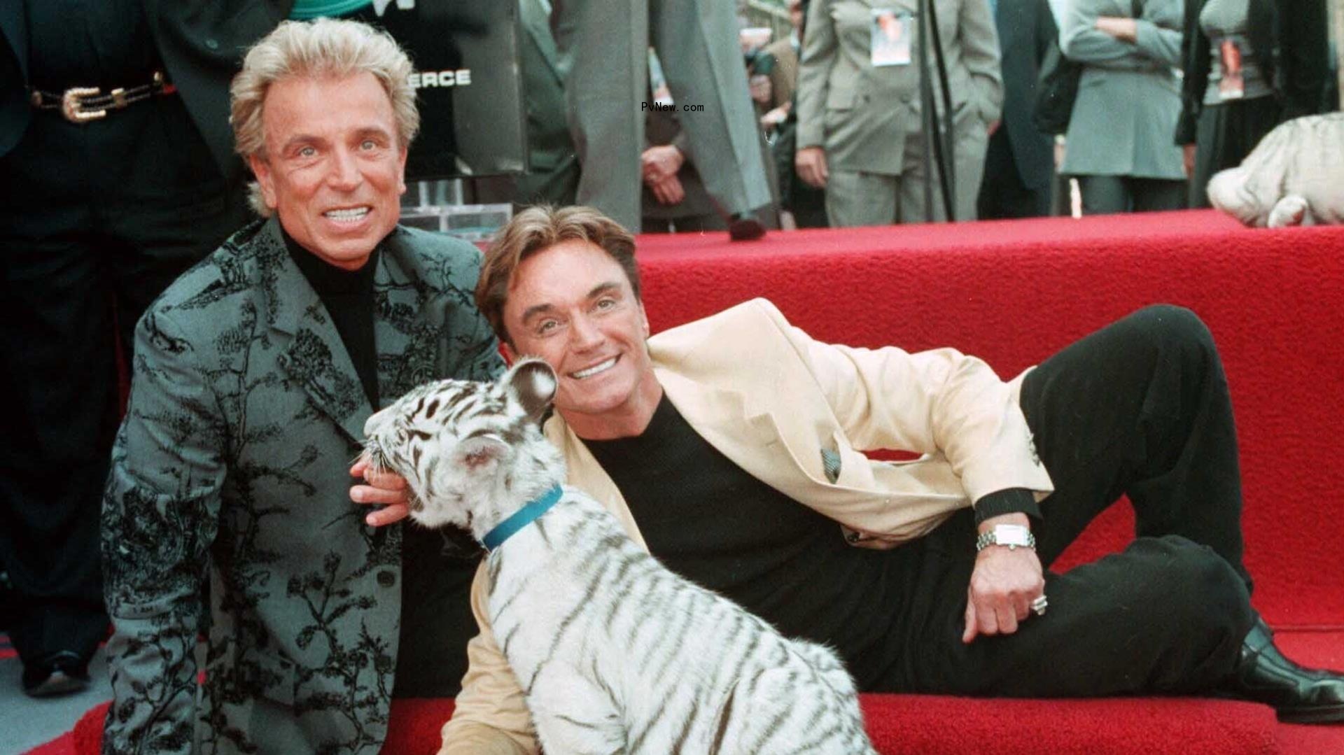 Siegfried & Roy Podcast From Apple TV Plus Uncovers Duo’s Private History (Podcast Roundup)