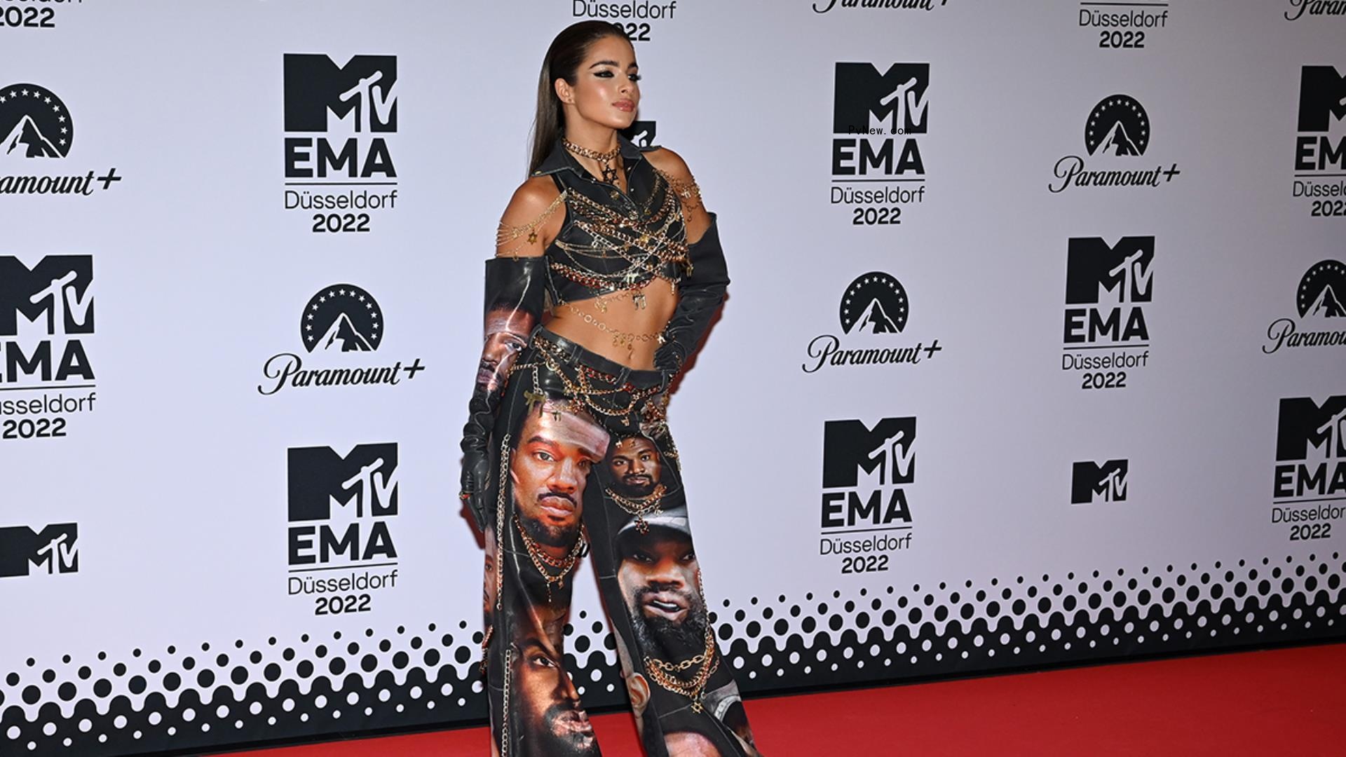 Israeli Pop Star Noa Kirel Gives Kanye West the Finger With Provocative MTV EMAs Outfit