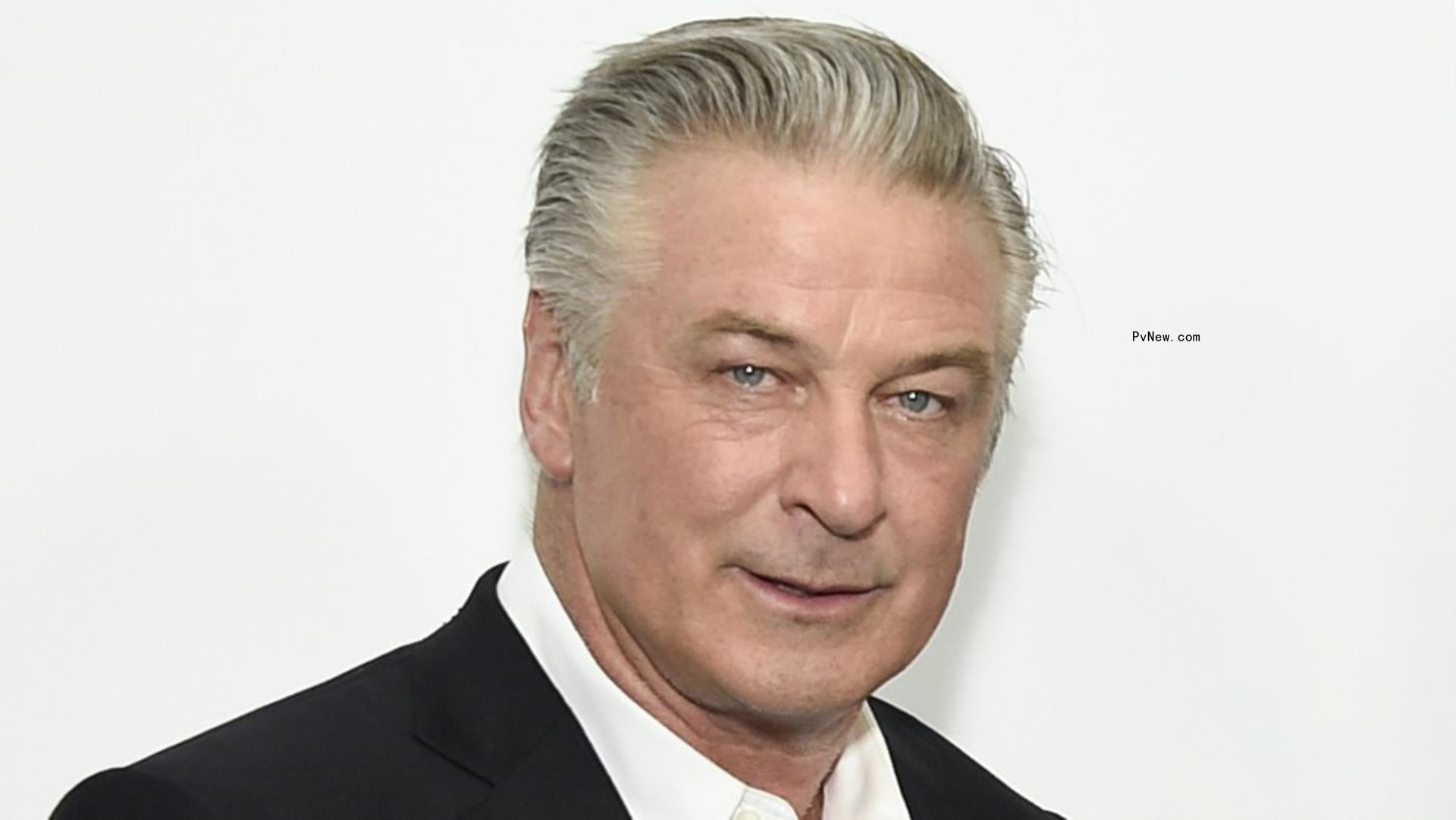 Alec Baldwin to Narrate True-Crime Podcast ‘Art Fraud’ for iHeartRadio
