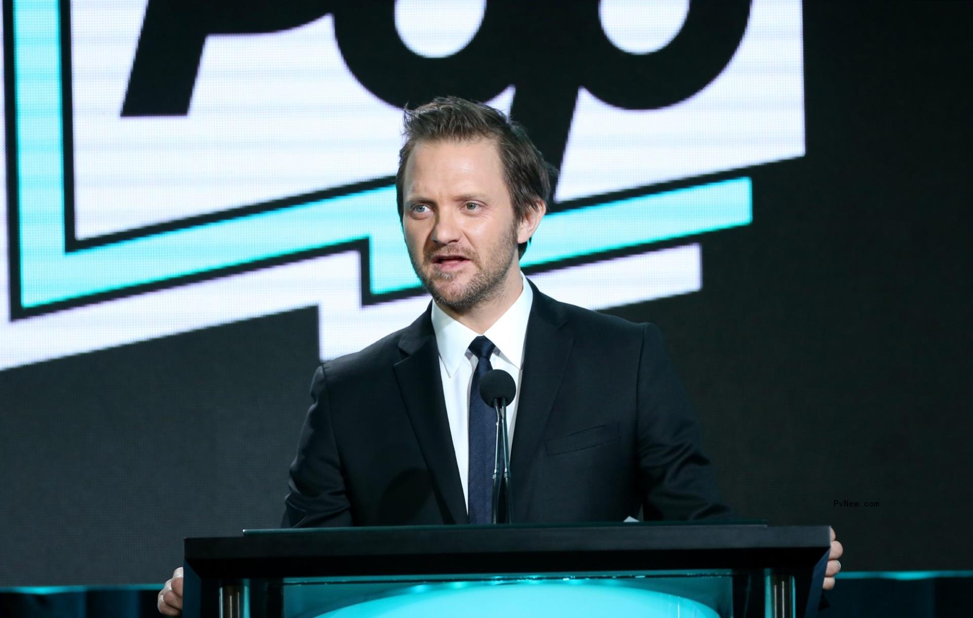 Brad Schwartz, Who Helped Discover ‘Schitt’s Creek,‘ Will Oversee CW’s Programming Under New Owner