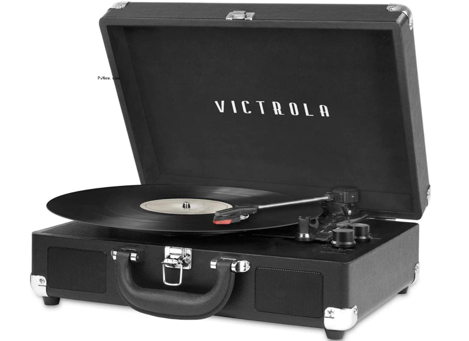 These Top-Rated Vinyl Record Players Are on Sale Right Now (And Are All Less Than $100)