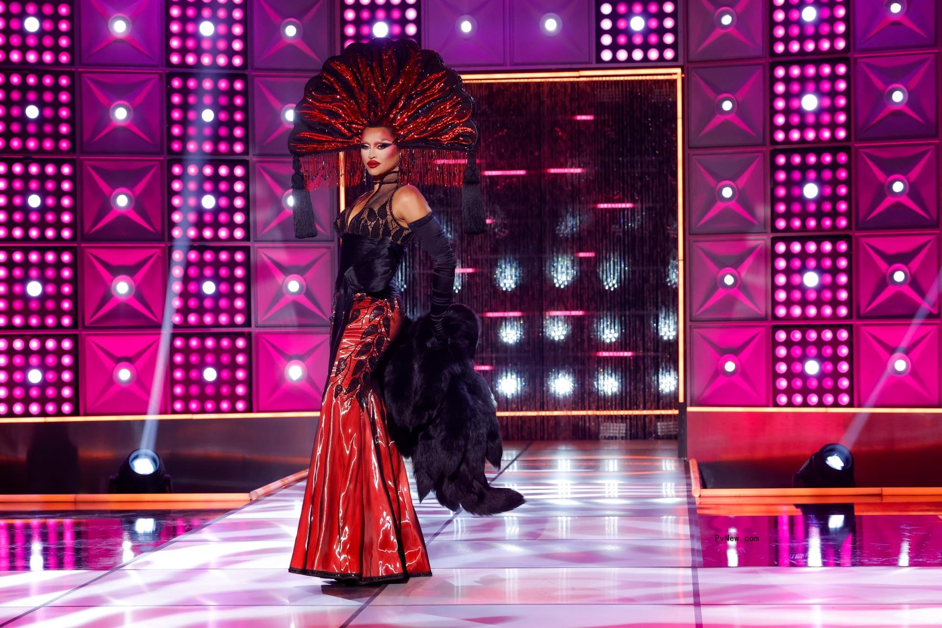 ‘RuPaul’s Drag Race’ Season 15 Winner Sasha Colby Dreams of Starring in a Rom-Com With a Trans Lead