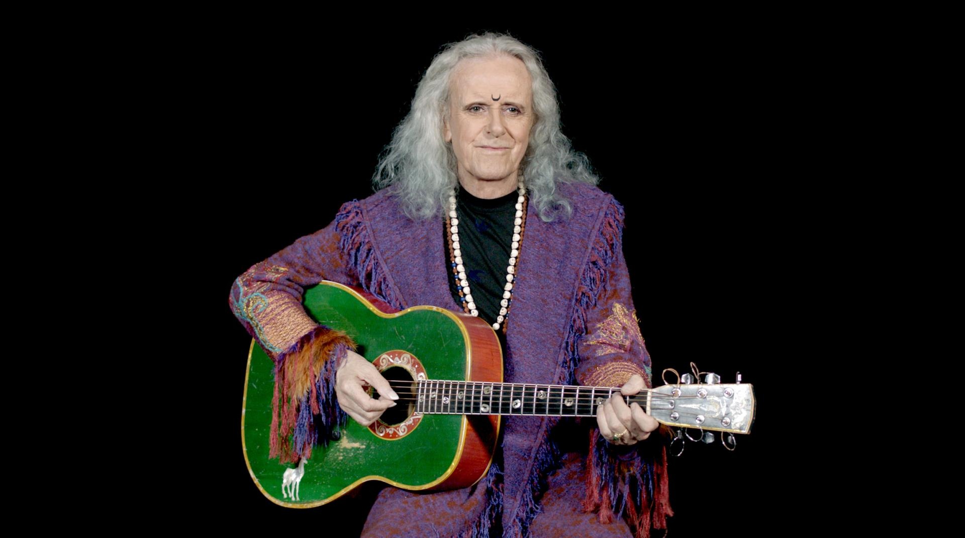 Do<i></i>novan Unveils Historic David Gilmour Collaboration, ‘Rock Me,’ With ‘Gaelia’ Album Set to Follow