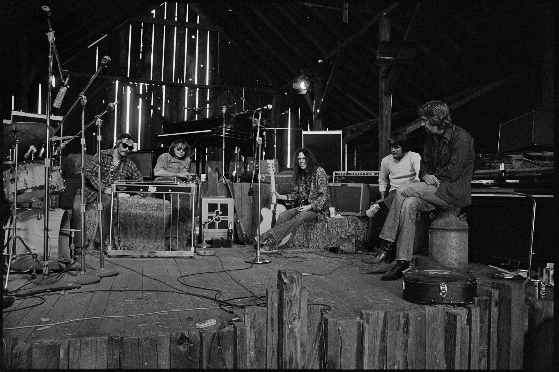 Neil Young’s ‘Harvest Time’ Is a Fascinating, if Overlong, docu<i></i>mentary on the Creation of His Most Popular Album