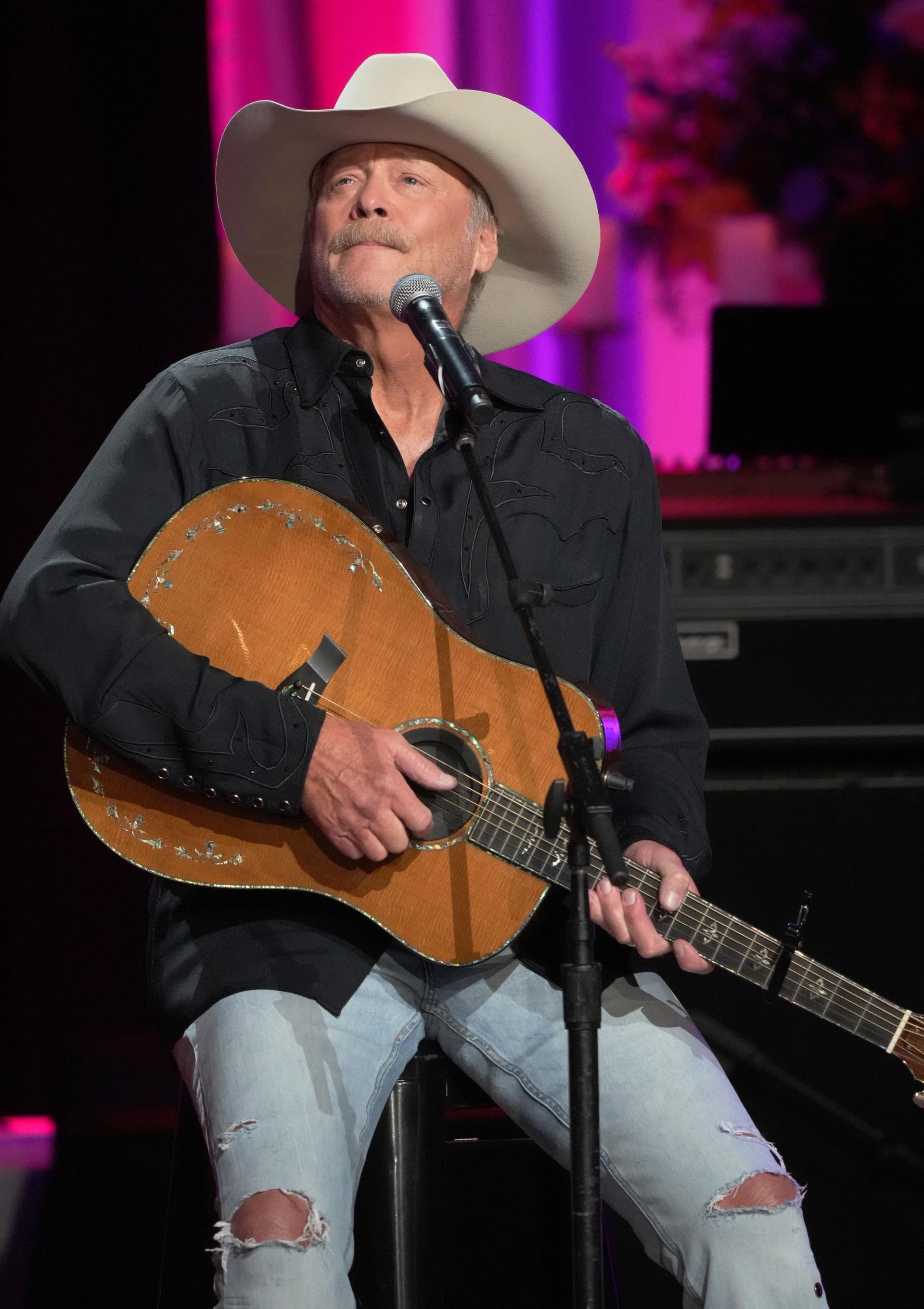Inside CMT’s Loretta Lynn Memorial: Behind the Scenes With Tanya Tucker, Brandi Carlile, Margo Price and Others