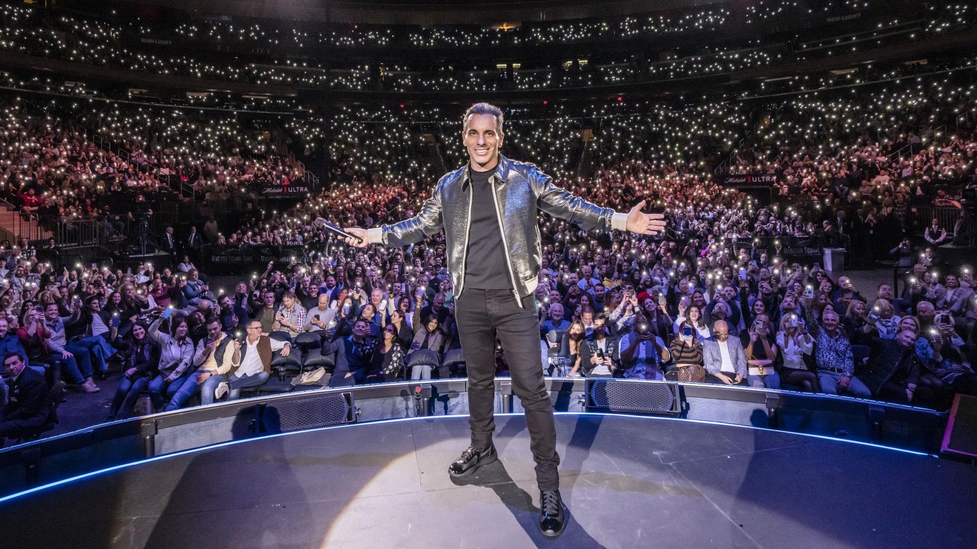 Sebastian Maniscalco Becomes First Stand-Up Comedian to Gift NFTs to Showgoers