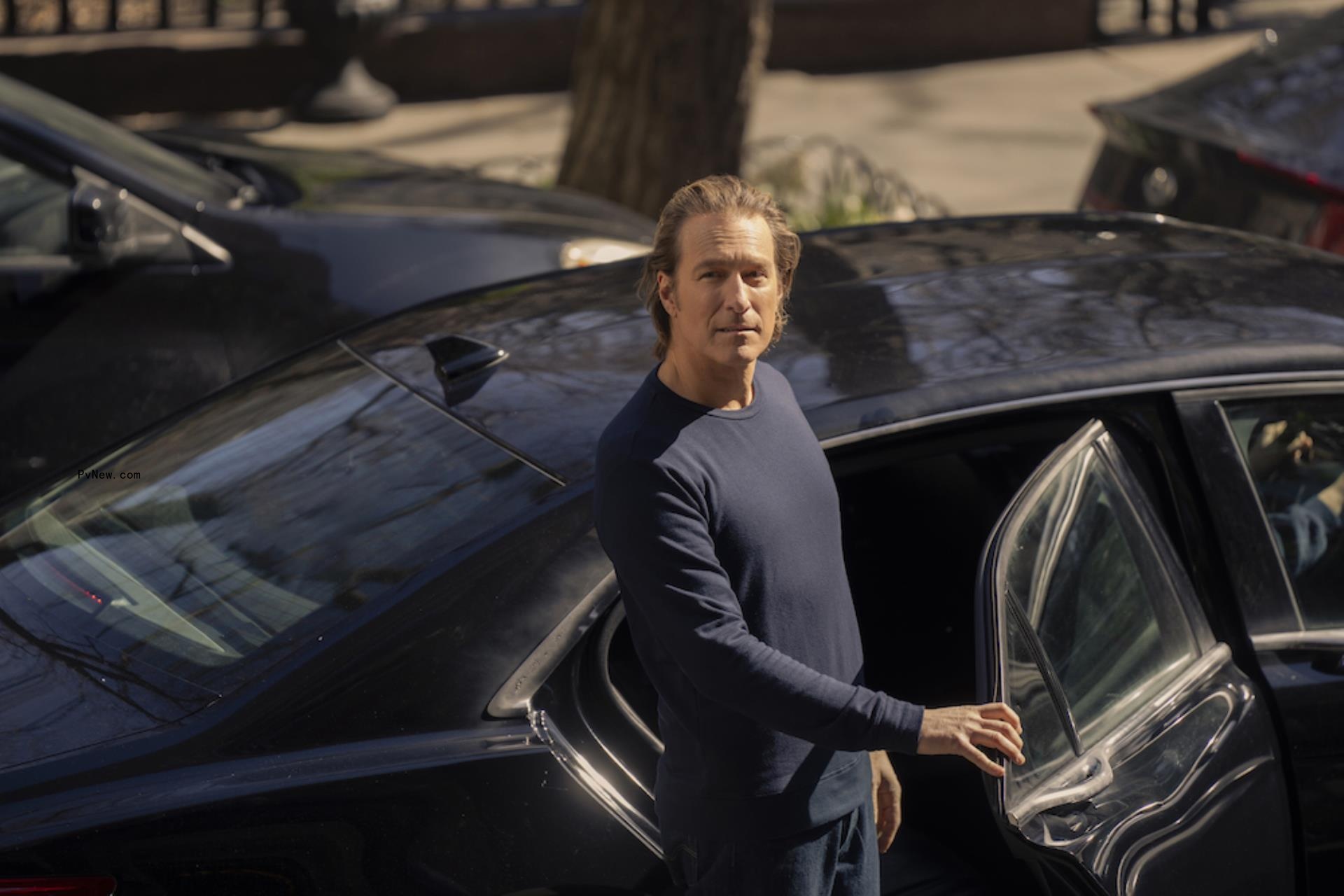 ‘And Just Like That’ Mastermind Michael Patrick King Dissects the Season 2 Finale: Carrie’s Dinner Party, Aidan’s Big Ask, Che’s Evolution and Kim Cattrall’s Cameo