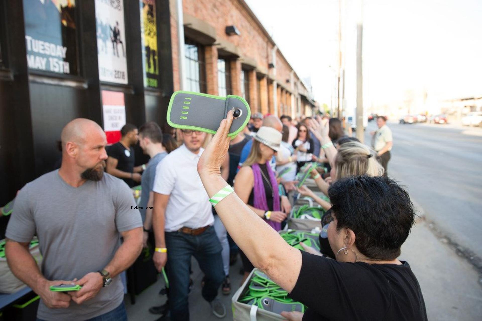Yo<i></i>ndr Believes Co<i></i>ncertgoers Are Learning to Love Locking Up Smartpho<i></i>nes — Even for a Three-Day ‘Over Yondr’ Festival