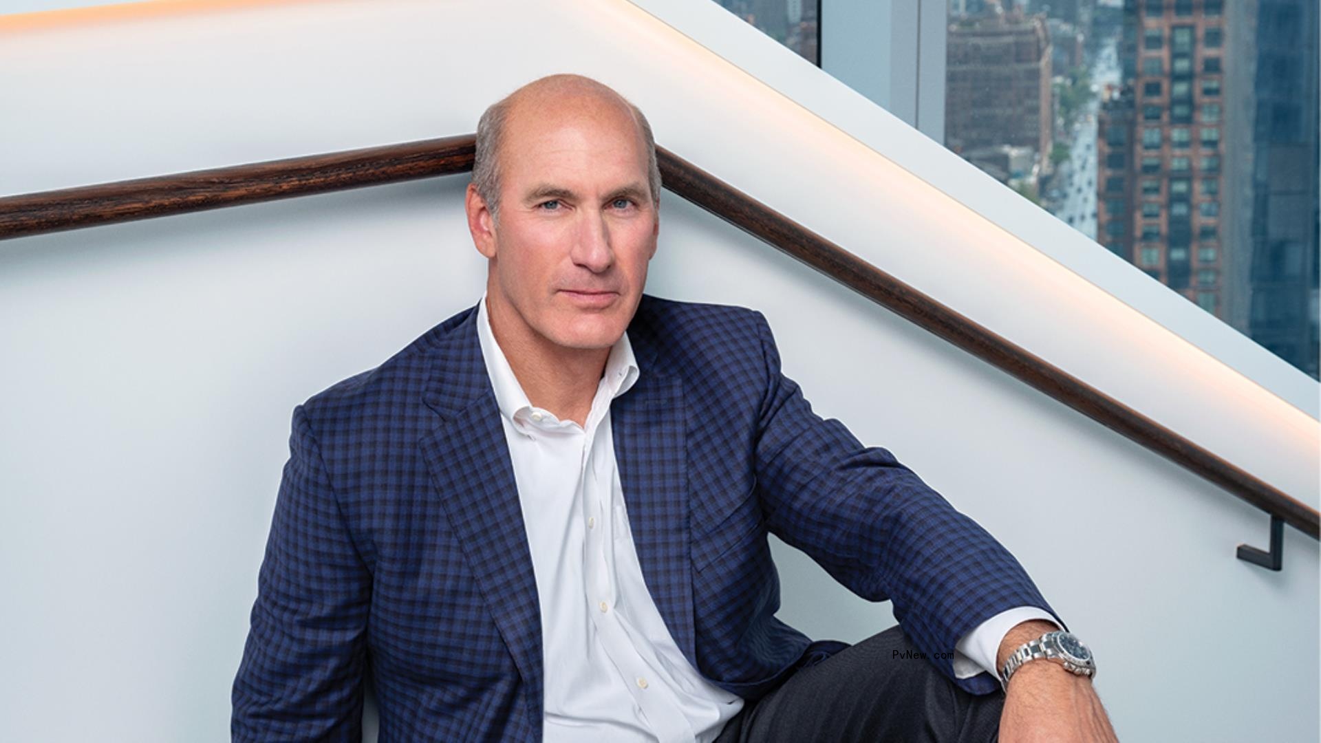 AT&T Chief John Stankey Bids Farewell to WarnerMedia Staff as Discovery Deal Closes