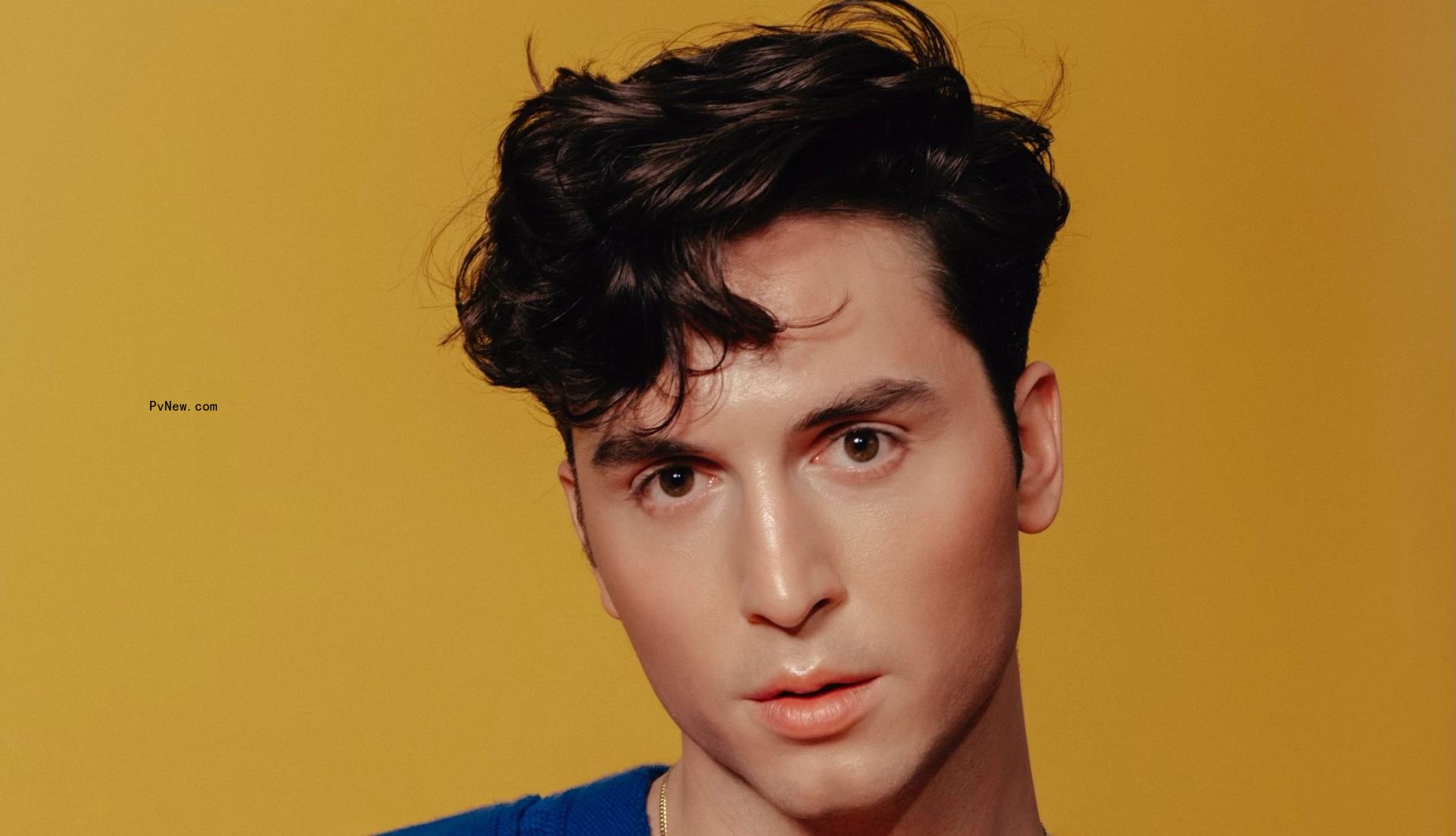Benito Skinner to Develop Amazon Comedy Series With Jo<i></i>nah Hill’s Strong Baby & Charli XCX Producing