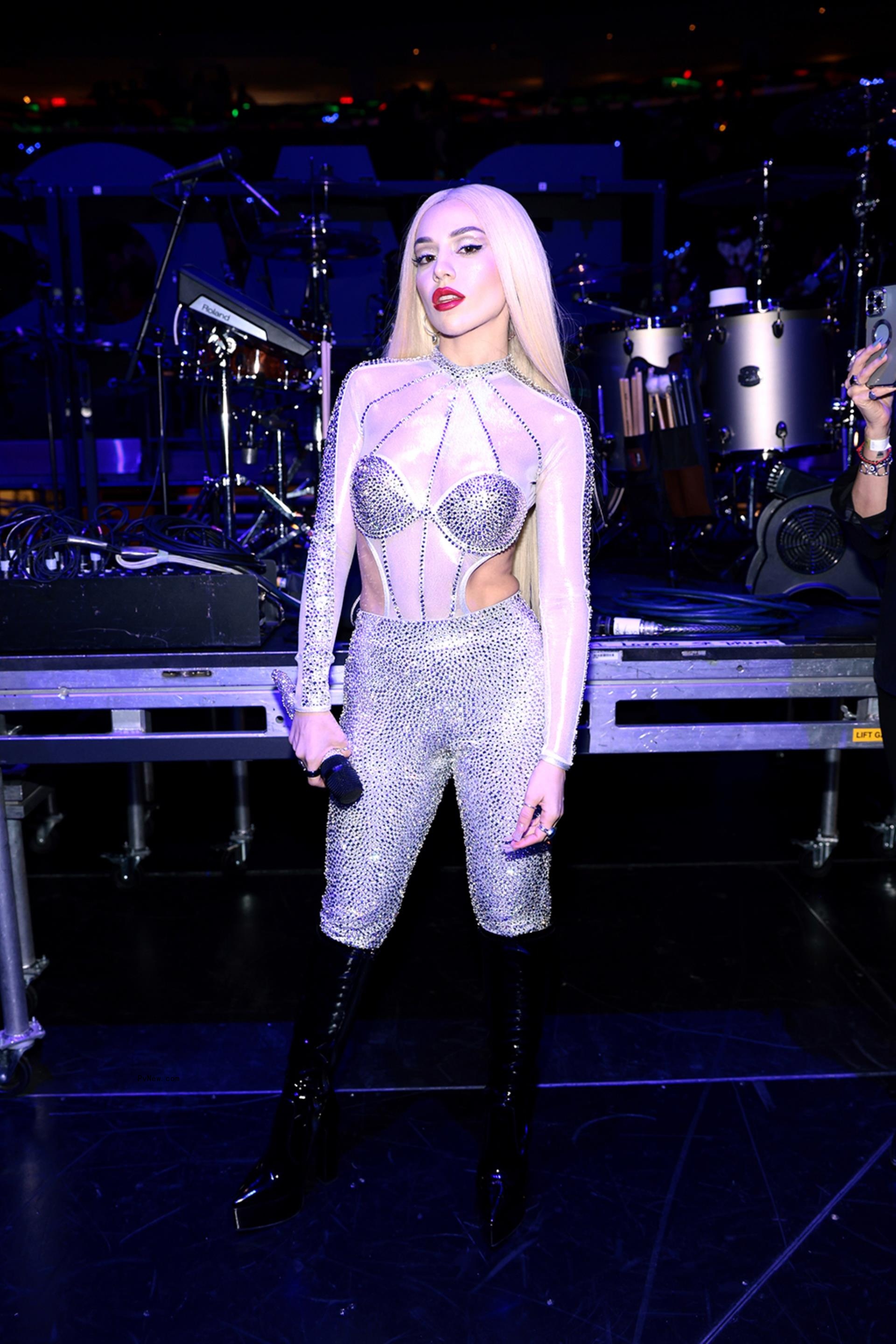 Z100’s Jingle Ball Brings Dua Lipa, Lizzo, Charlie Puth, Demi Lovato to Madison Square Garden, But Ices Backstreet Boys Out of Socials, Livestream