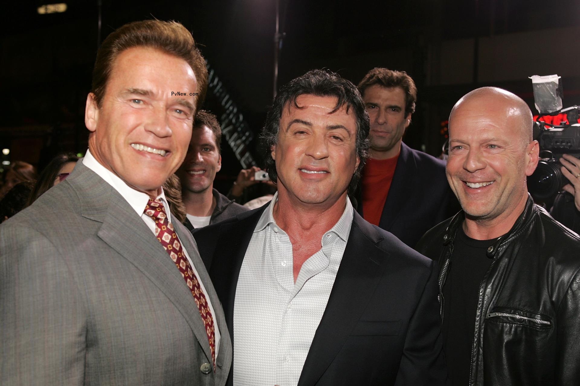 Arnold Schwarzenegger Says Bruce Willis ‘Will Always Be Remembered as a Great Star’ Amid Retirement: Action Heroes ‘Never Retire, They Reload’