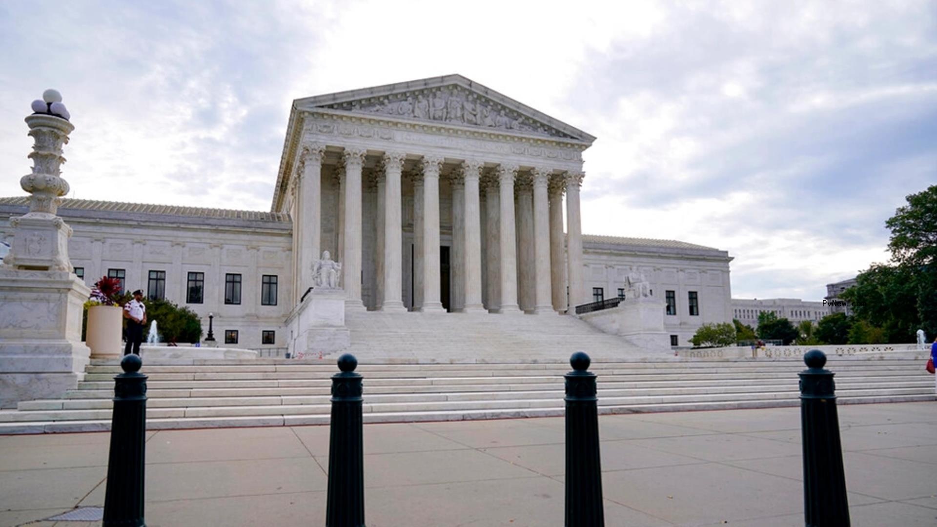 Supreme Court Blocks Texas Social Media Law That Would Prohibit Platforms From ‘Censoring’ Users ba<i></i>sed on Viewpoint