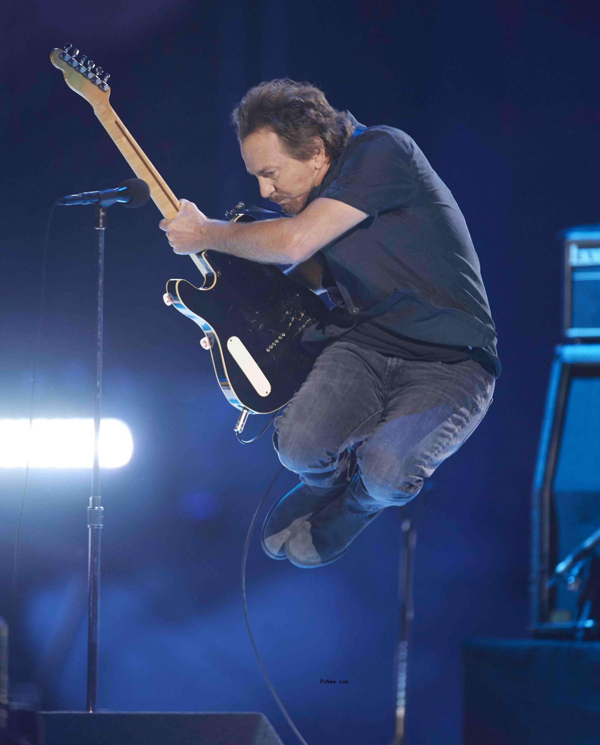 At ‘Vax Live’ Stadium Shoot, Foo Fighters and Brian Johnson Are ‘Back in Black,’ and J.Lo Is Back With Mom