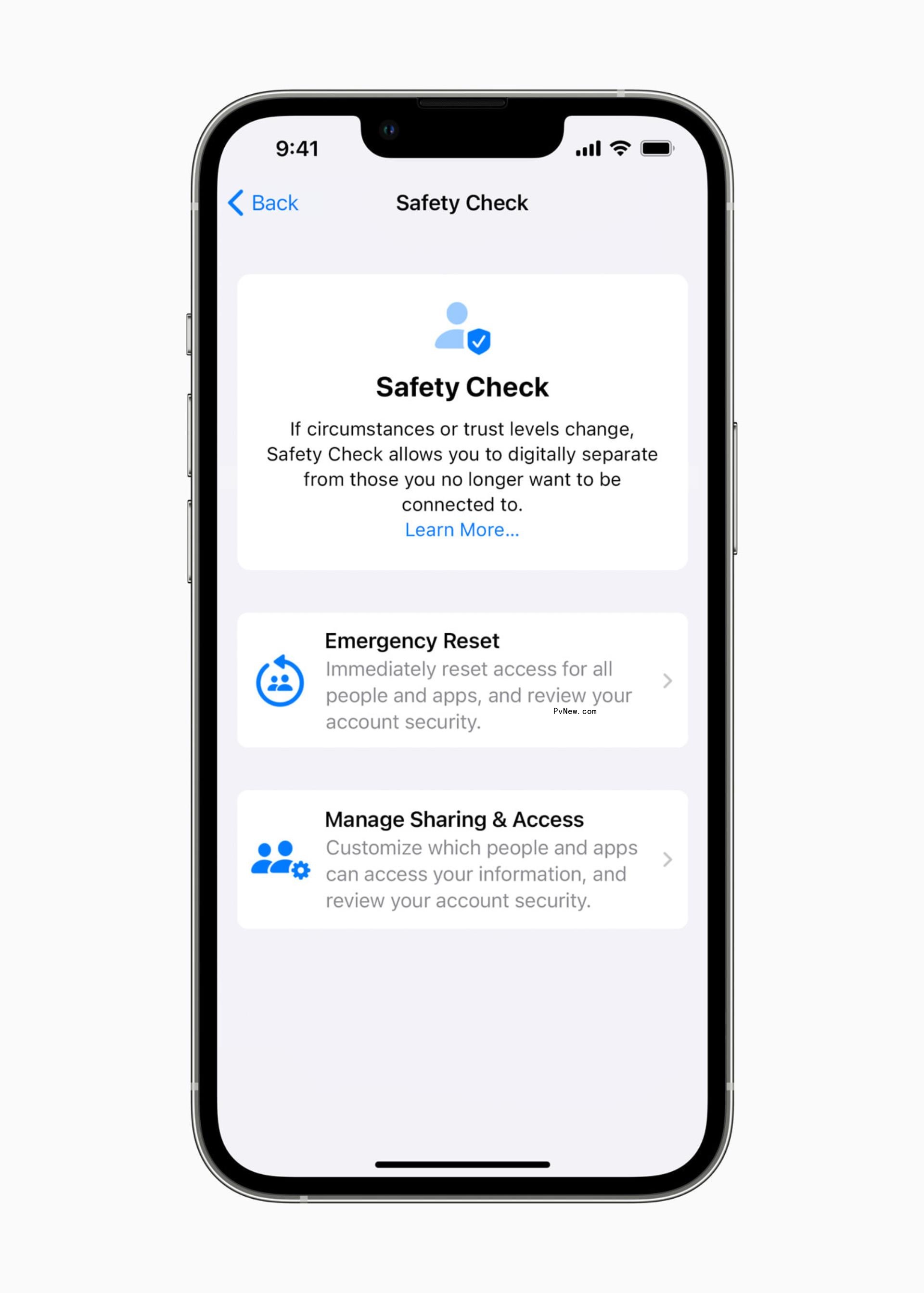 Apple iOS 16 Features New Lock Screen Personalization, ‘Safety Check’ to Disable Access for Users Threatened by Domestic Violence