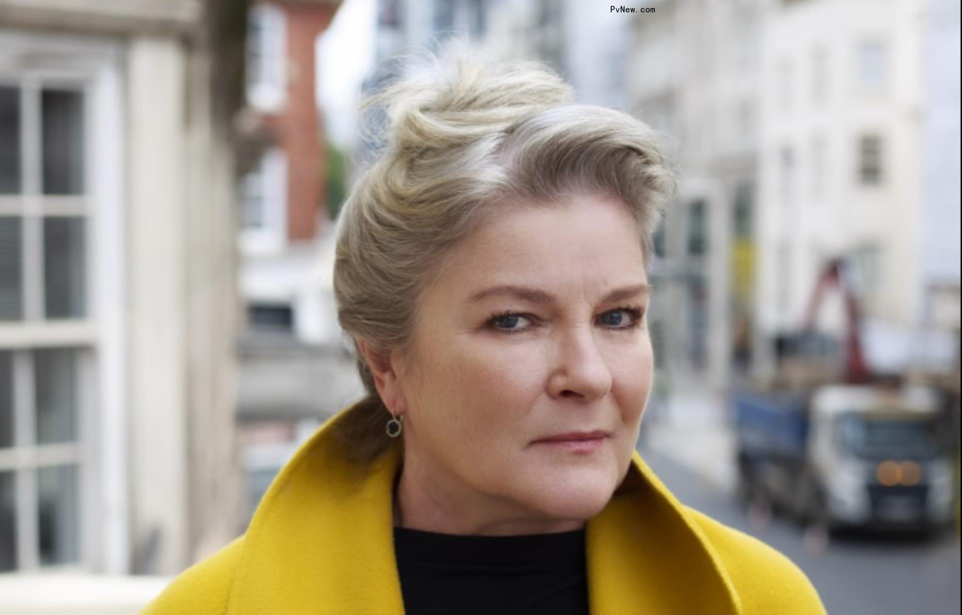 Kate Mulgrew Joins Apple Series ‘Sinking Spring’