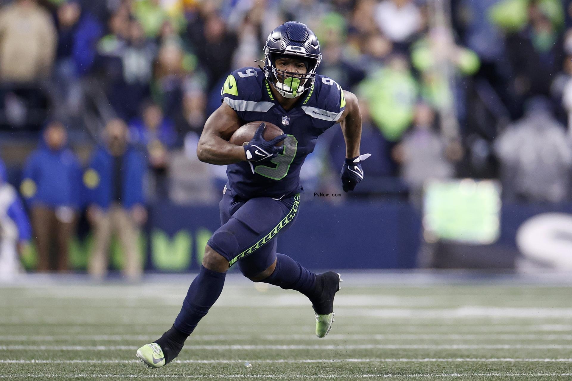 How to Watch the NFL o<i></i>nline Without Cable