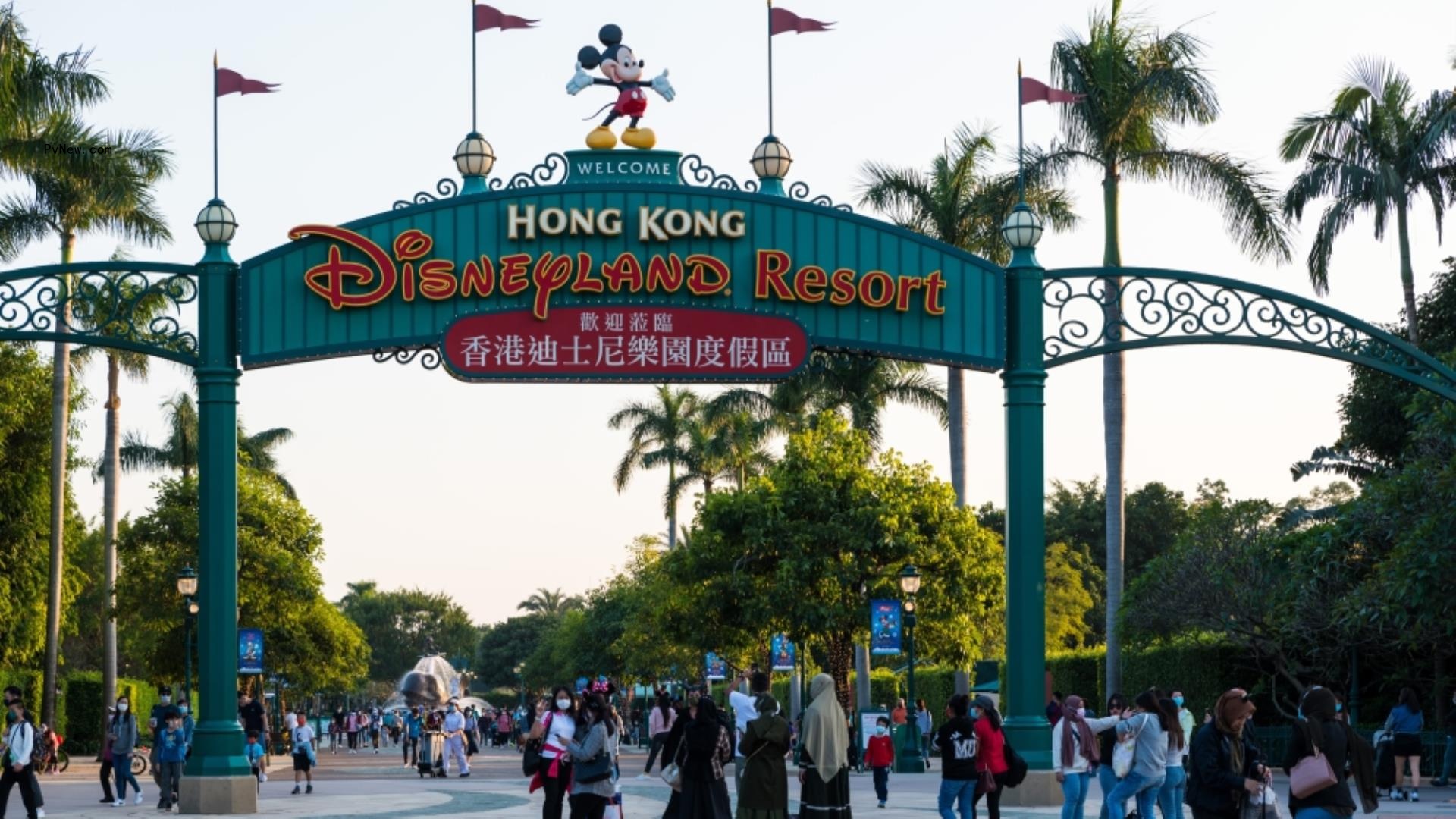 Passengers Trapped as Hong Kong Disneyland Roller Coaster Halts