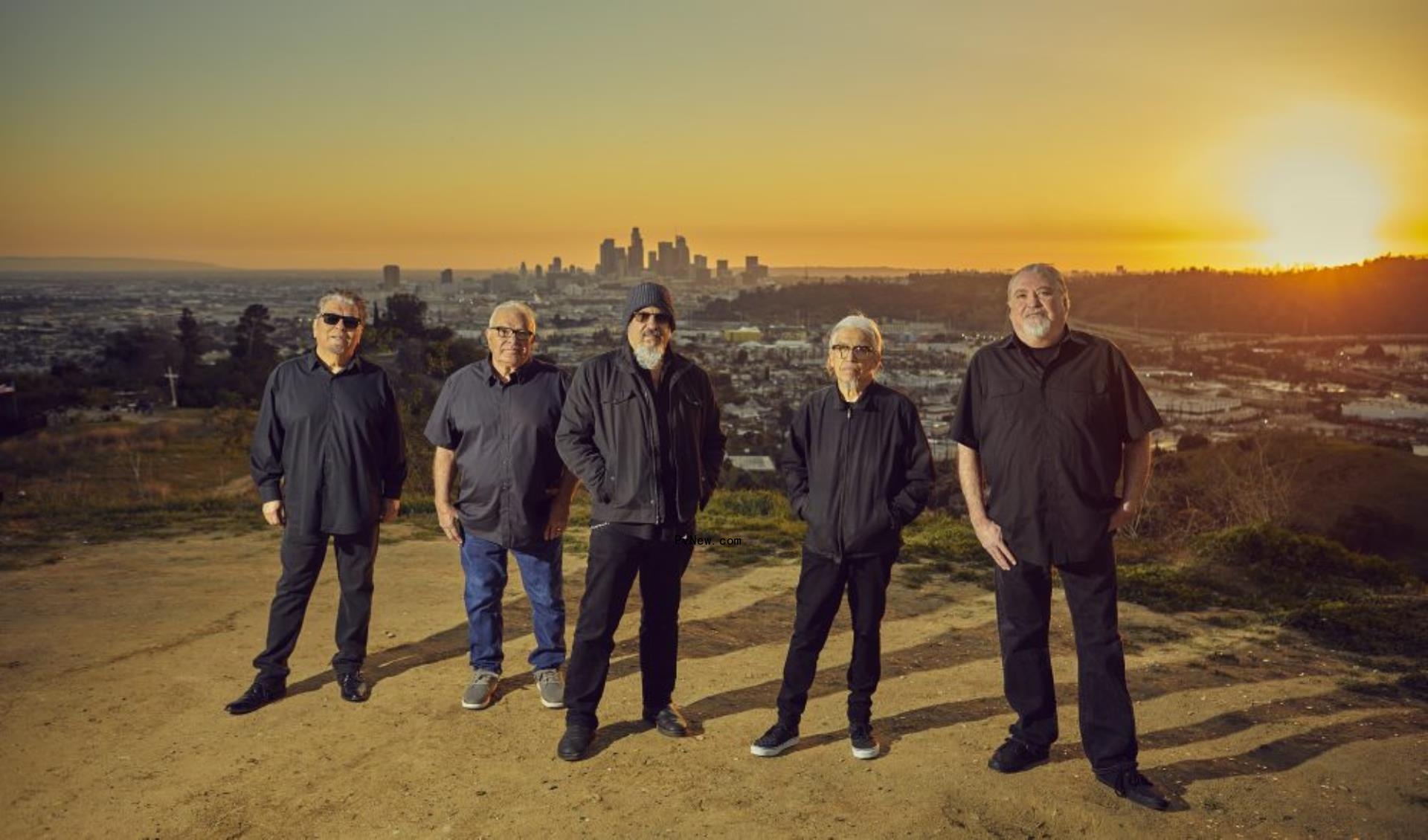 Los Lobos Debut Beach Boys, Thee Midniters Covers From L.A.-Themed ‘Native Sons’ Album (Track Premiere)