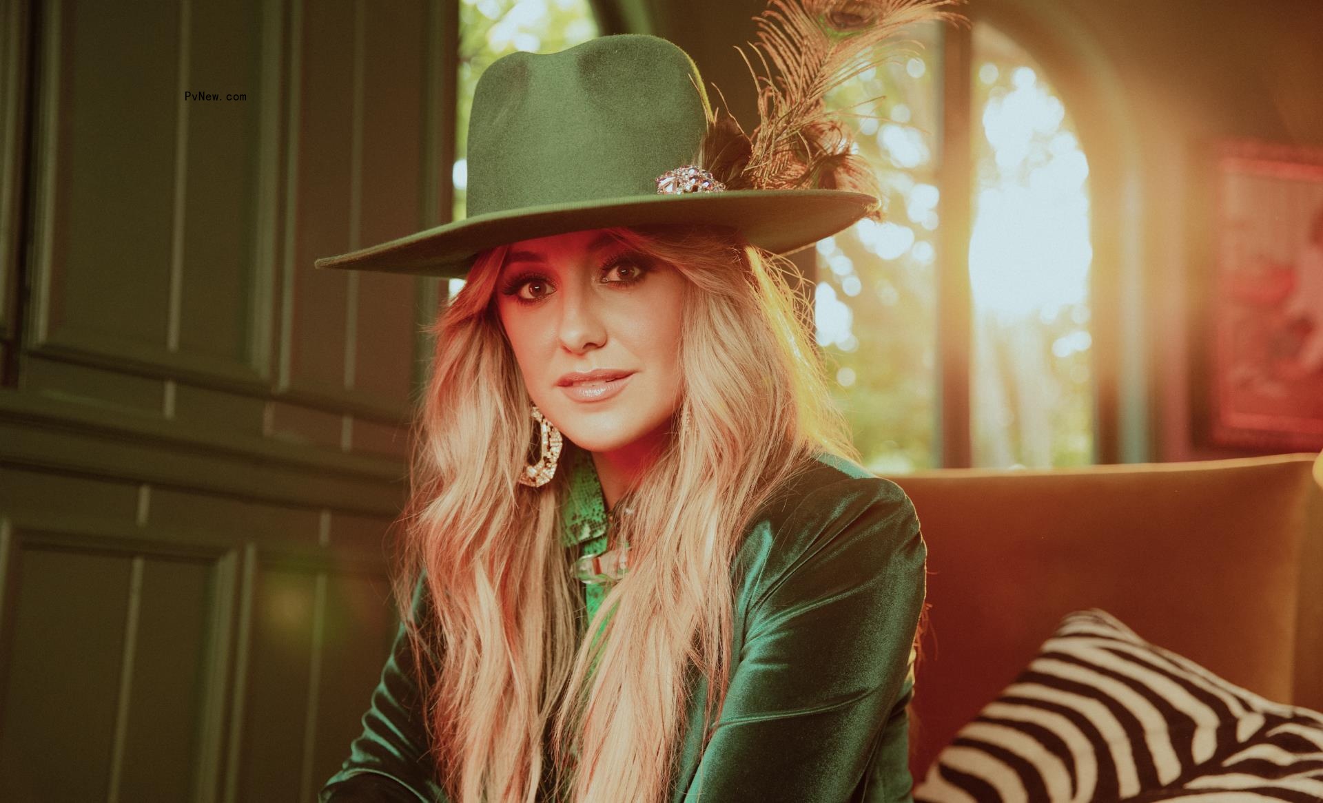 Lainey Wilson’s Brand of ‘Bell Bottom Country’ Is Flaring Up, on the Charts and in ‘Yellowstone’ Acting Role