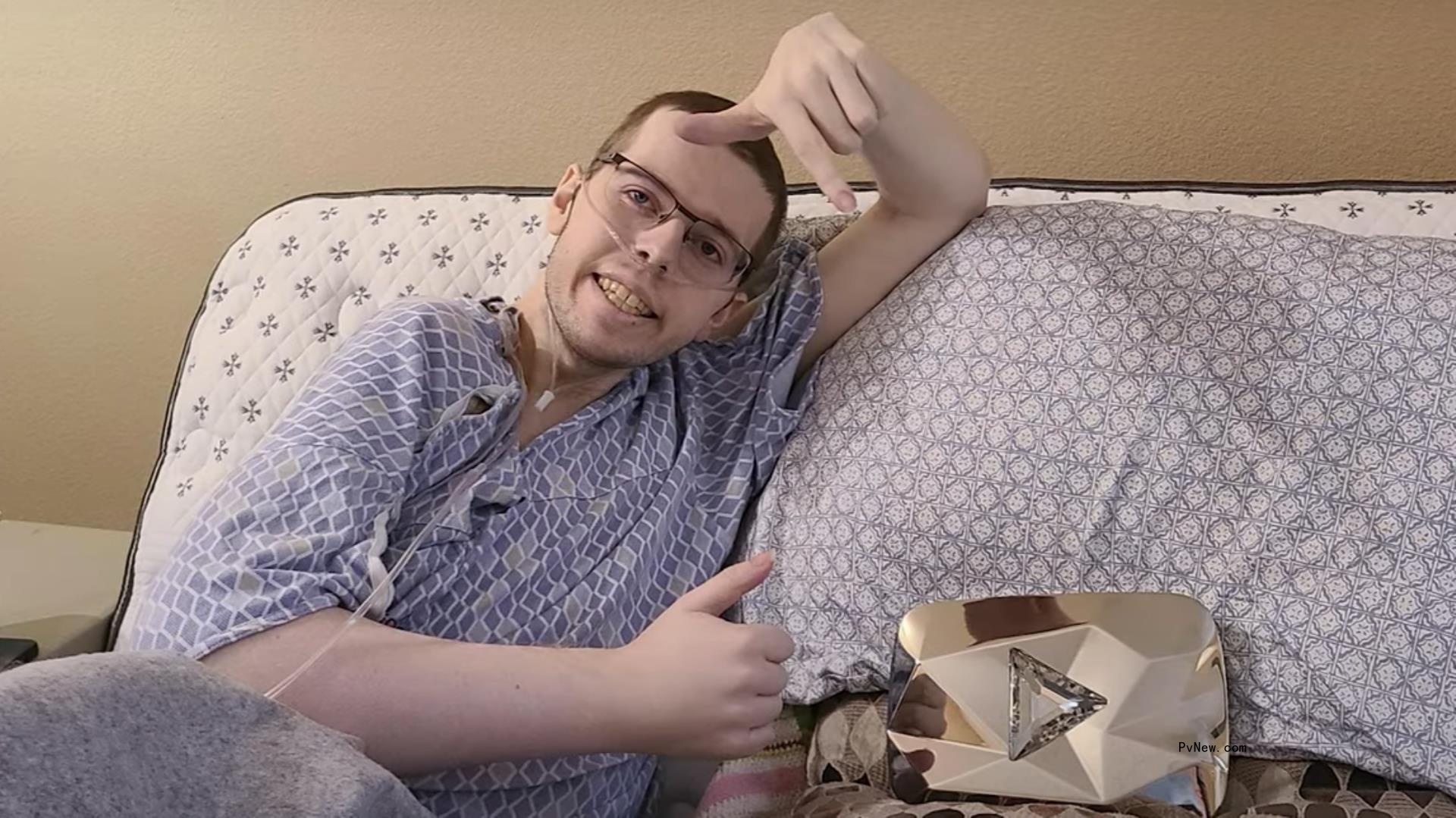 Technoblade, Popular Minecraft Creator, Dies From Cancer at 23