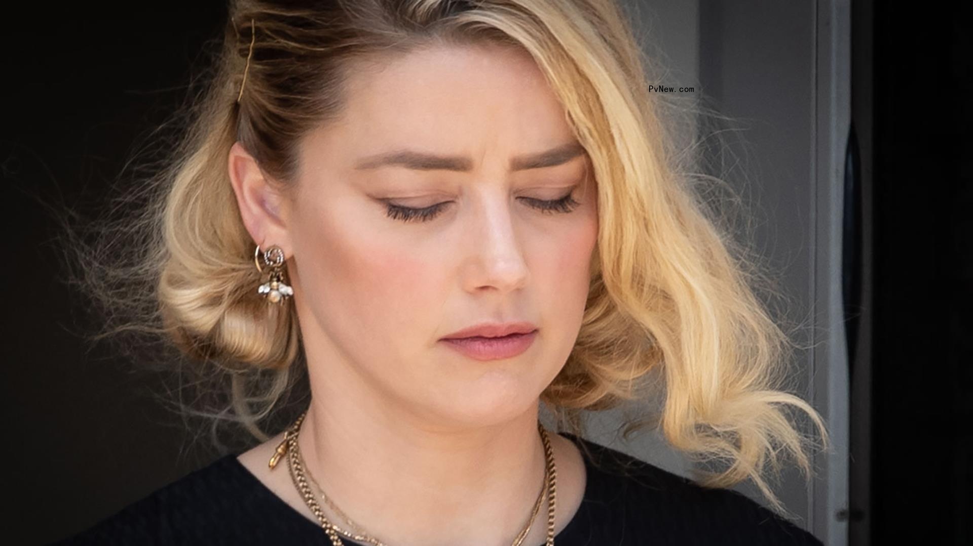 Amber Heard Supporters Target of ‘Widespread Harassment’ on Twitter, According to Firm o<i></i>nce Hired by Heard’s Lawyers