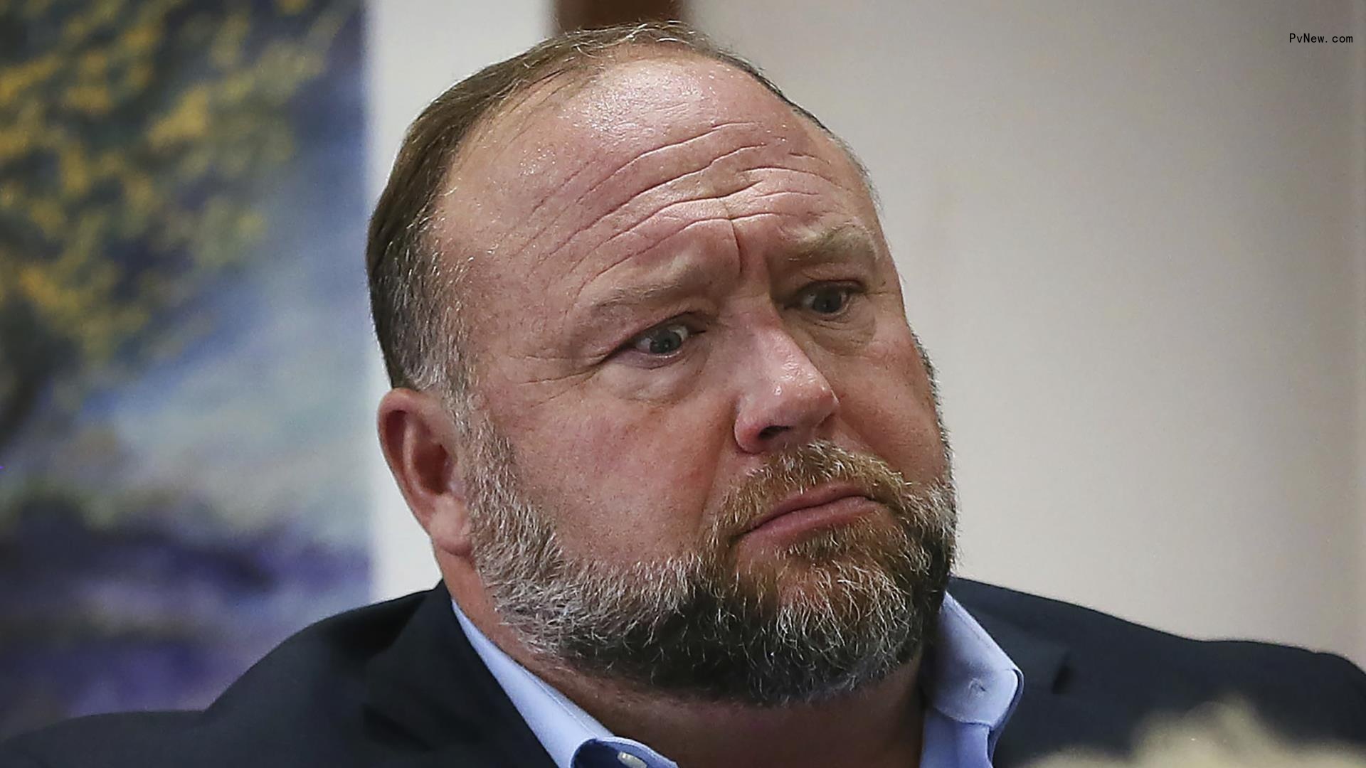 Alex Jo<i></i>nes Must Pay $45.2 Million in Punitive Damages to Sandy Hook Family, Jury Says