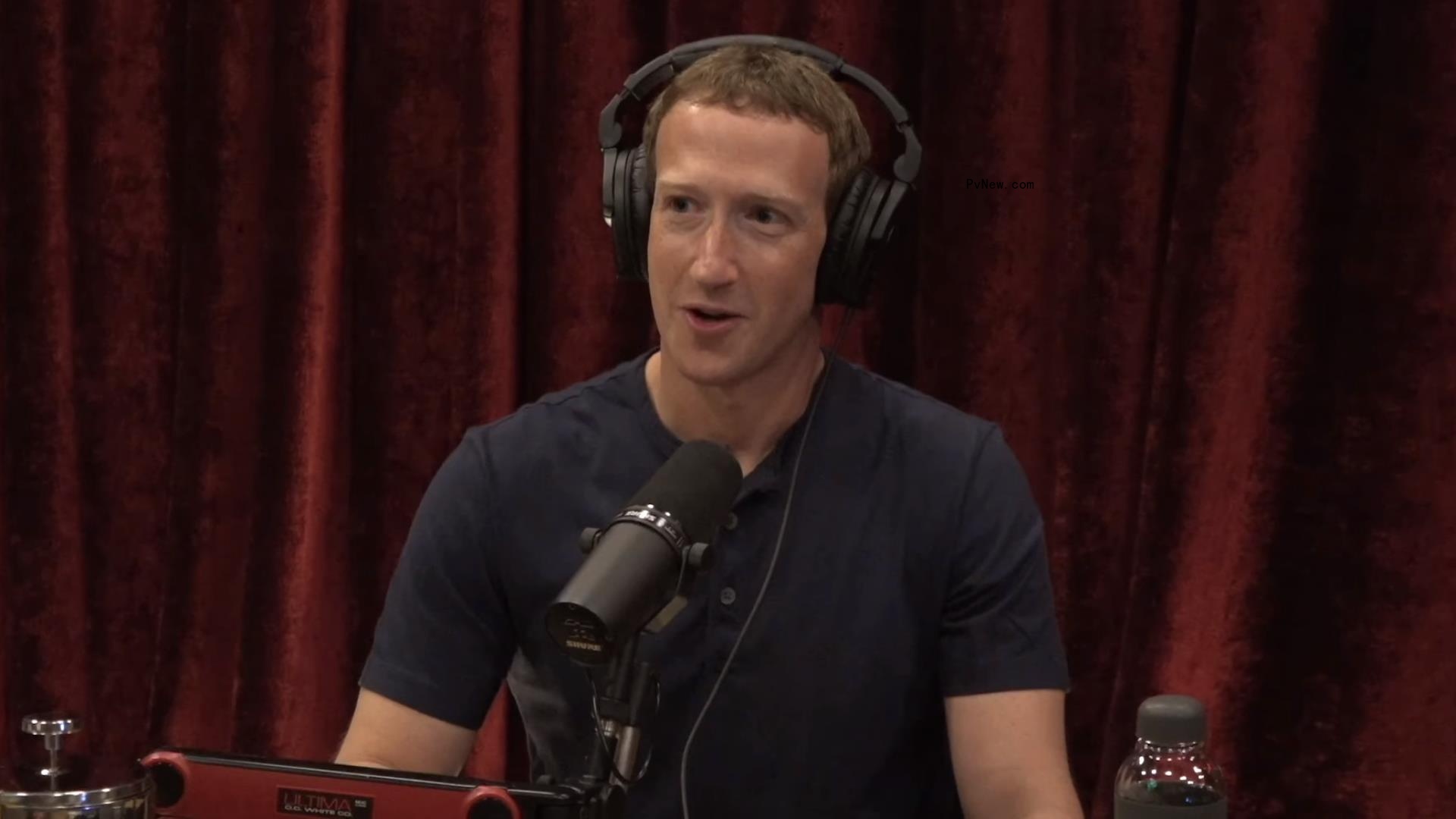 me<i></i>ta to Launch New VR Headset in October, Zuckerberg Tells Joe Rogan