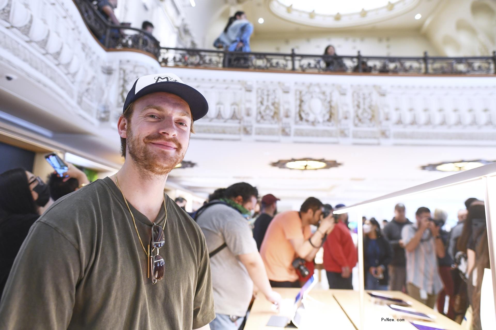 Downtown L.A.’s First Talkie Theater Becomes a Spectacular Apple Store, and Preservatio<i></i>nists Are Talking It Up