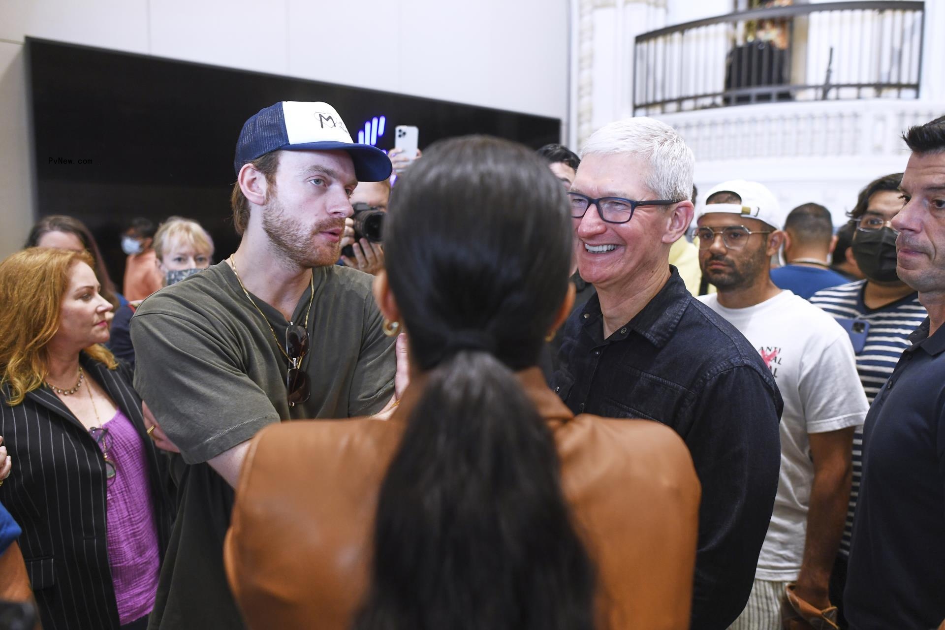 Downtown L.A.’s First Talkie Theater Becomes a Spectacular Apple Store, and Preservatio<i></i>nists Are Talking It Up