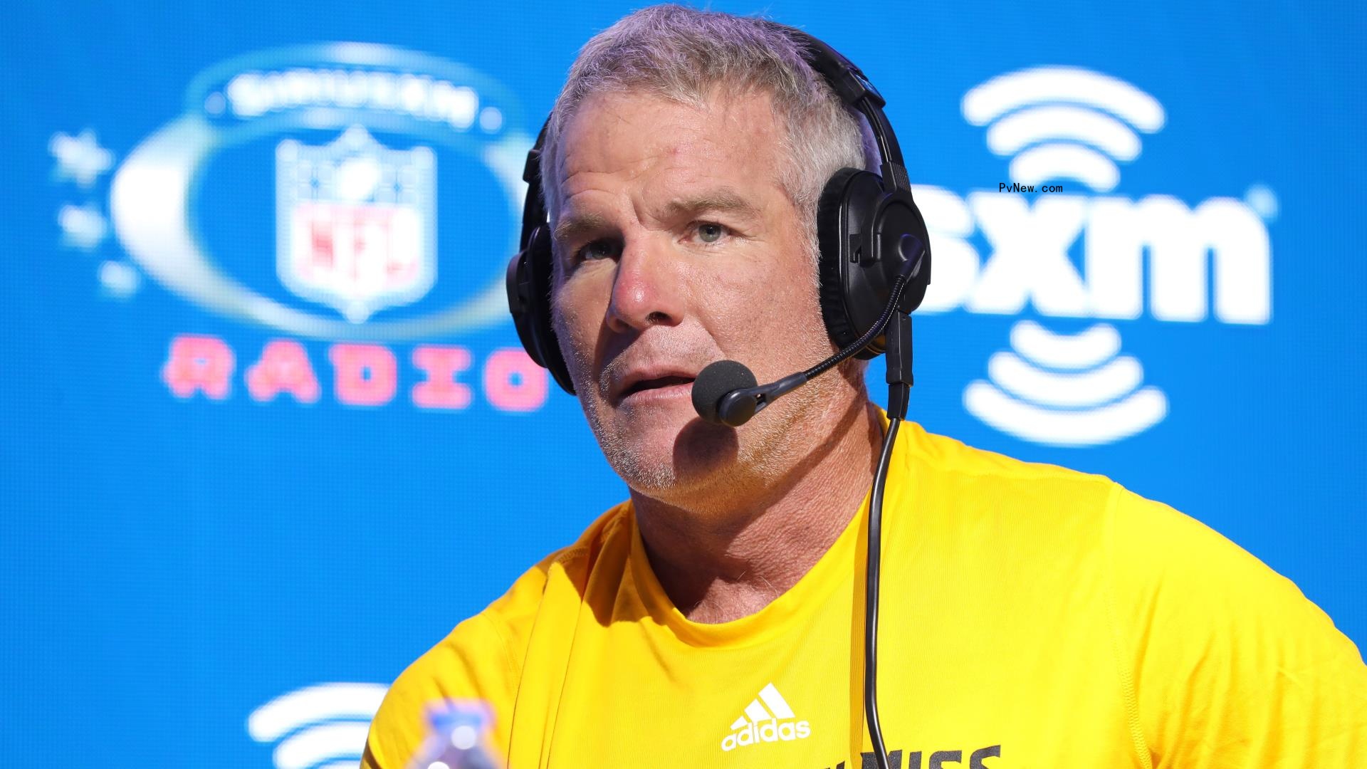 SiriusXM Suspends Brett Favre’s Weekly NFL Show Amid Welfare-Fraud Scandal