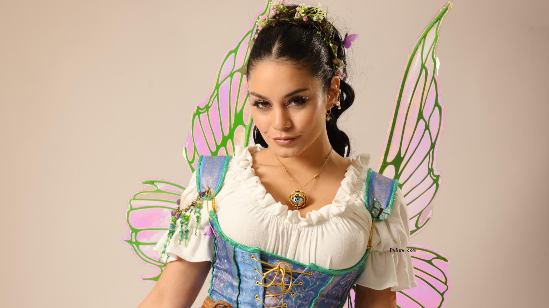 Vanessa Hudgens Stars in Eli Roth’s Freaky Haunted House VR Experience for me<i></i>ta